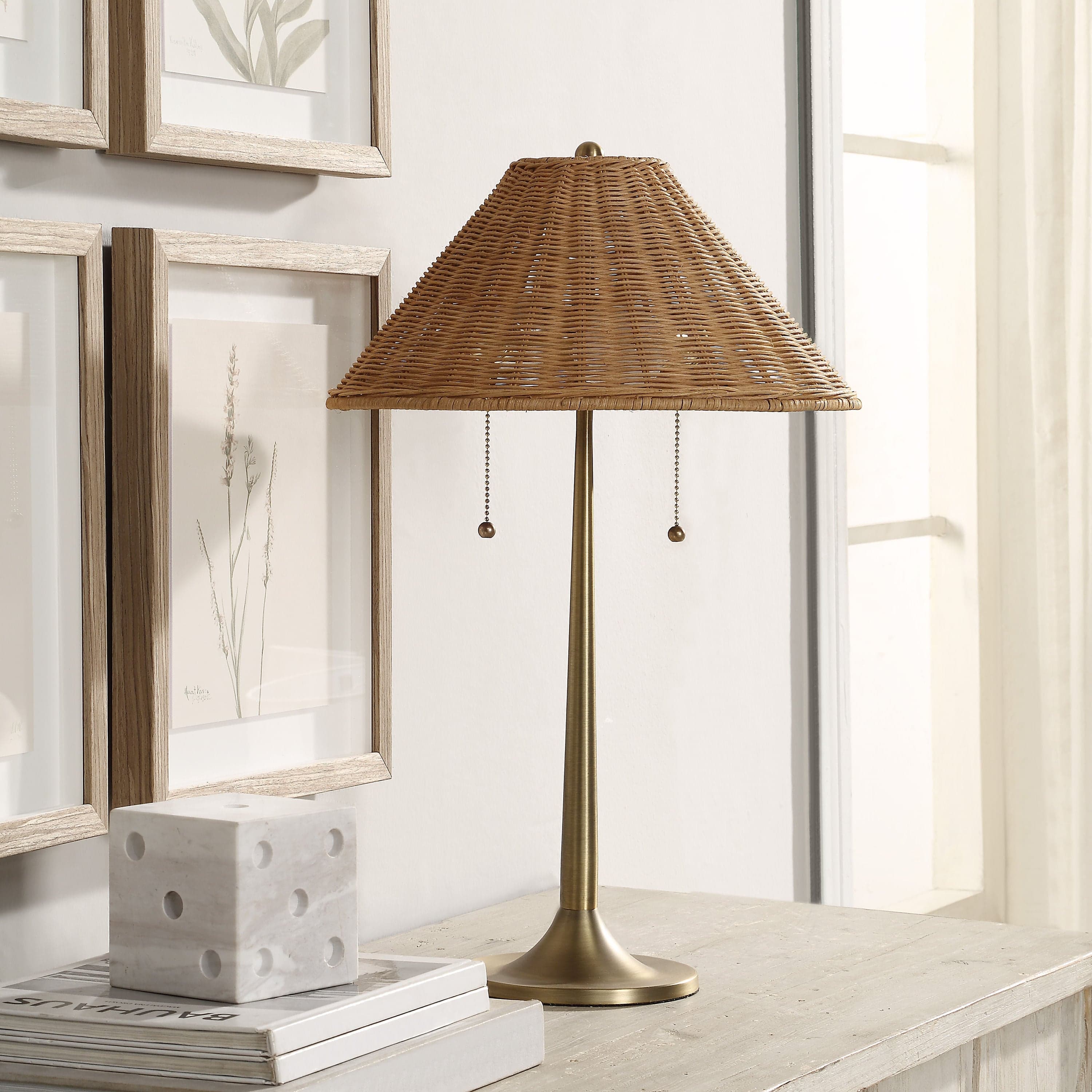 Viana — product photograph