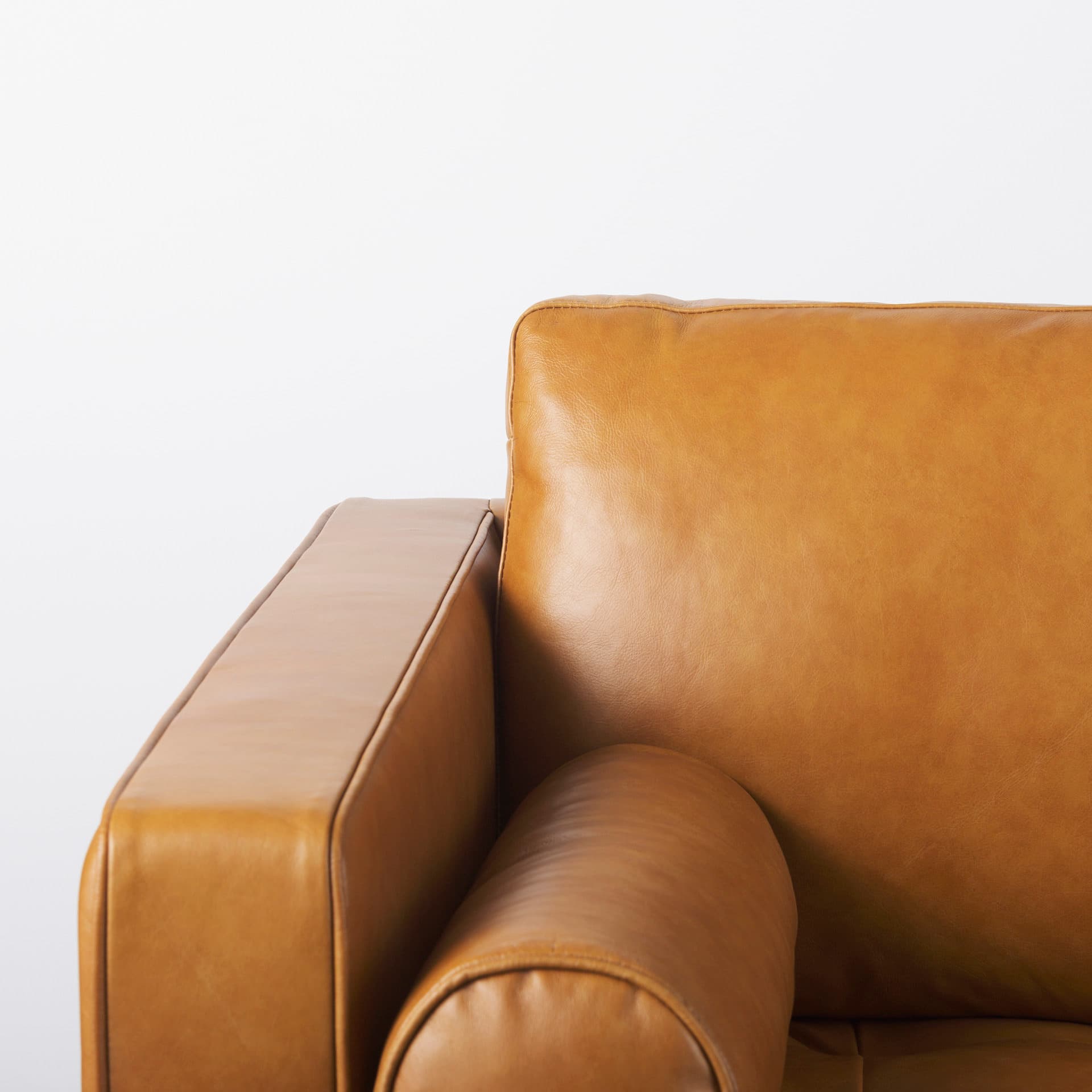 Svend 88.0L x 38.0W x 34.0H Tan Leather Sofa — product photograph