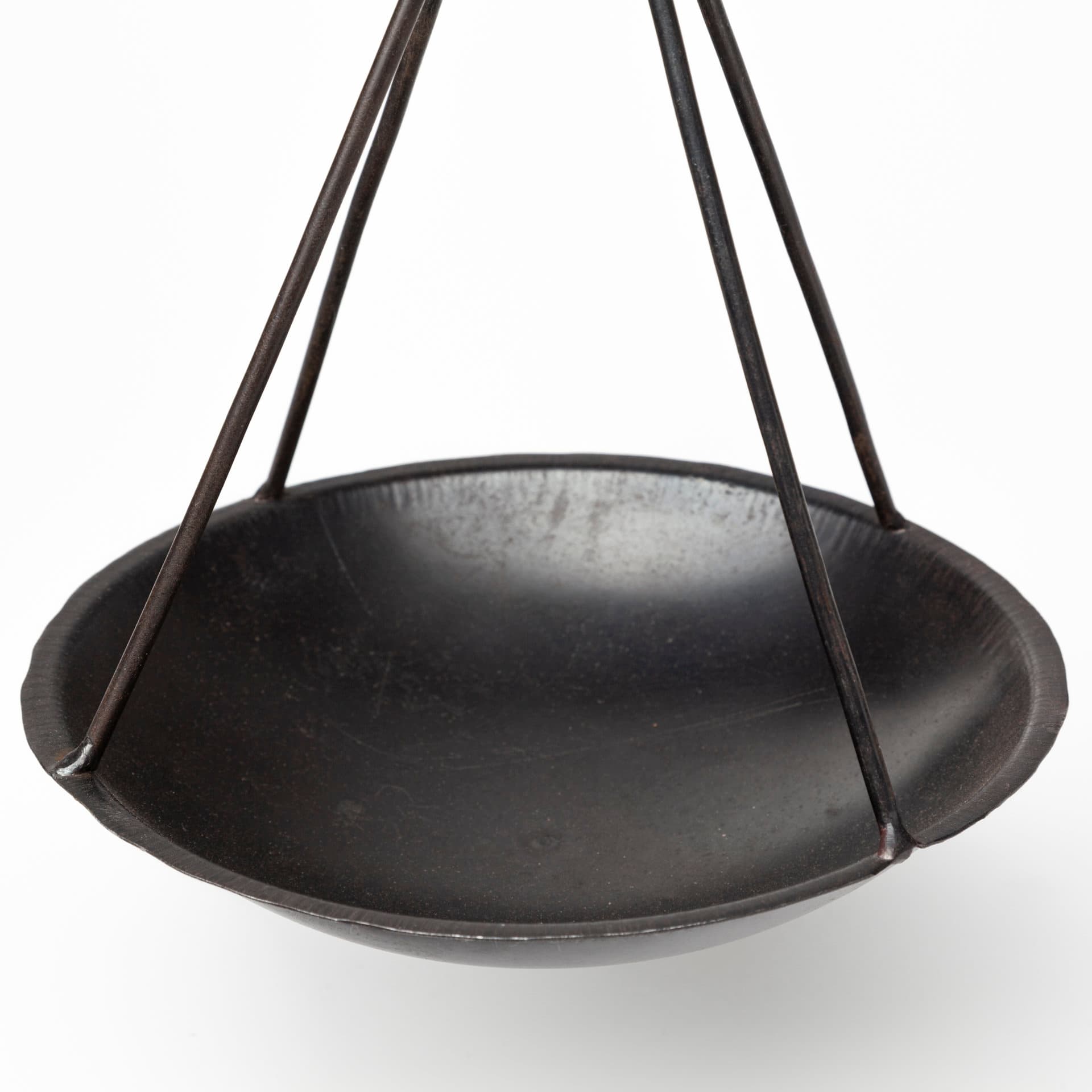 Adilah 16L x 10W Black Metal Vintage Inspired Weighing Scale — product photograph