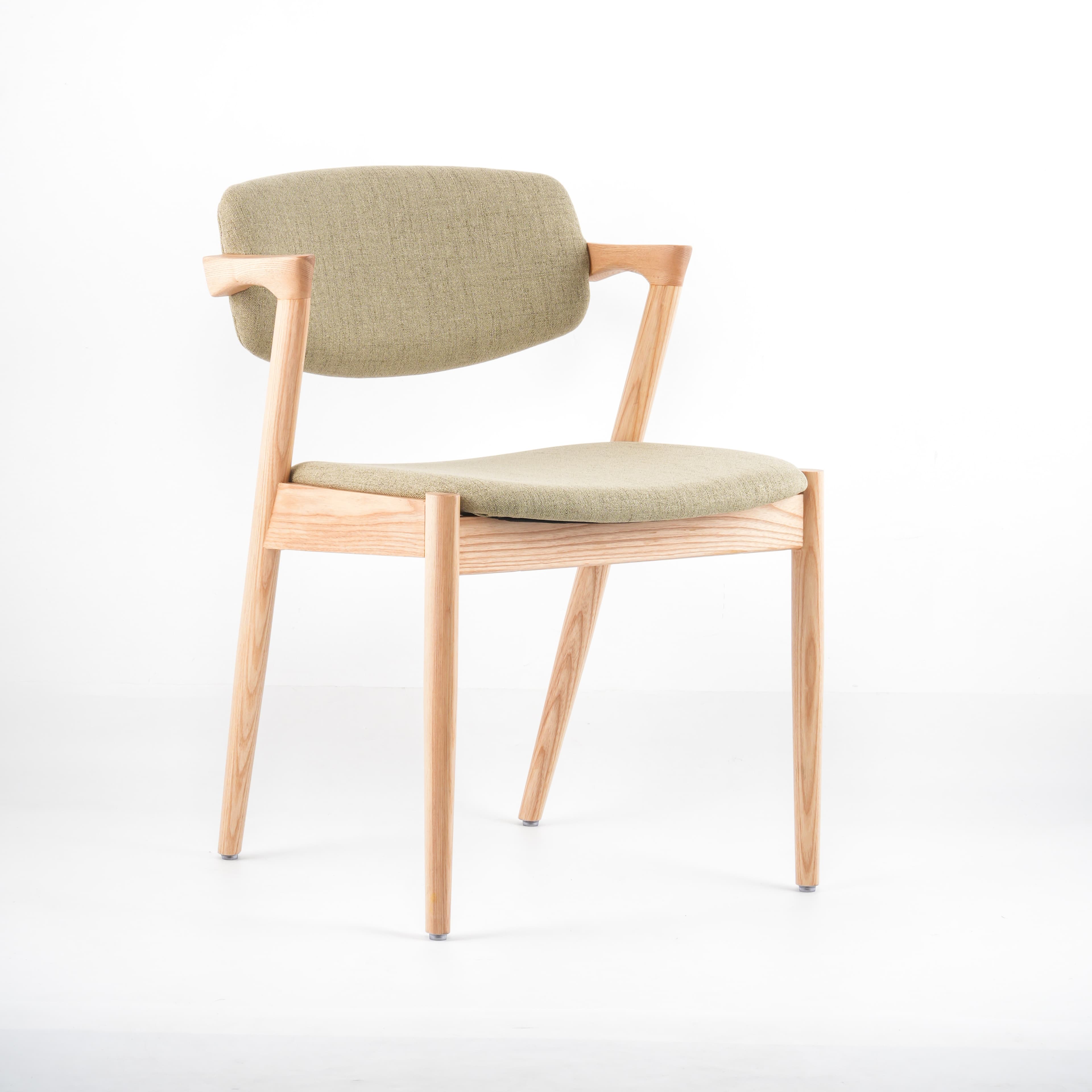 Brera Chair — product photograph