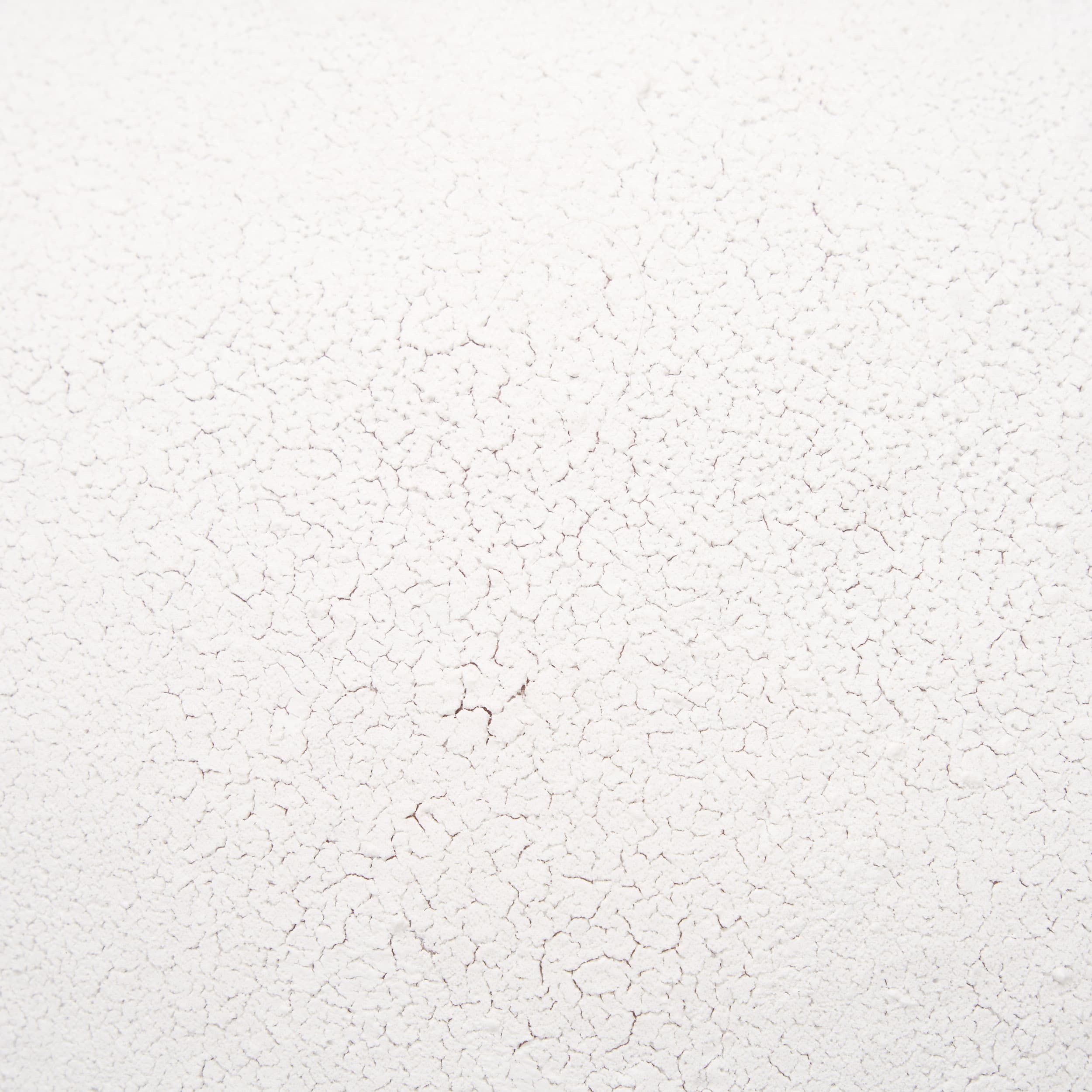 Karakum II Large White Textured Ceramic Vase — product photograph