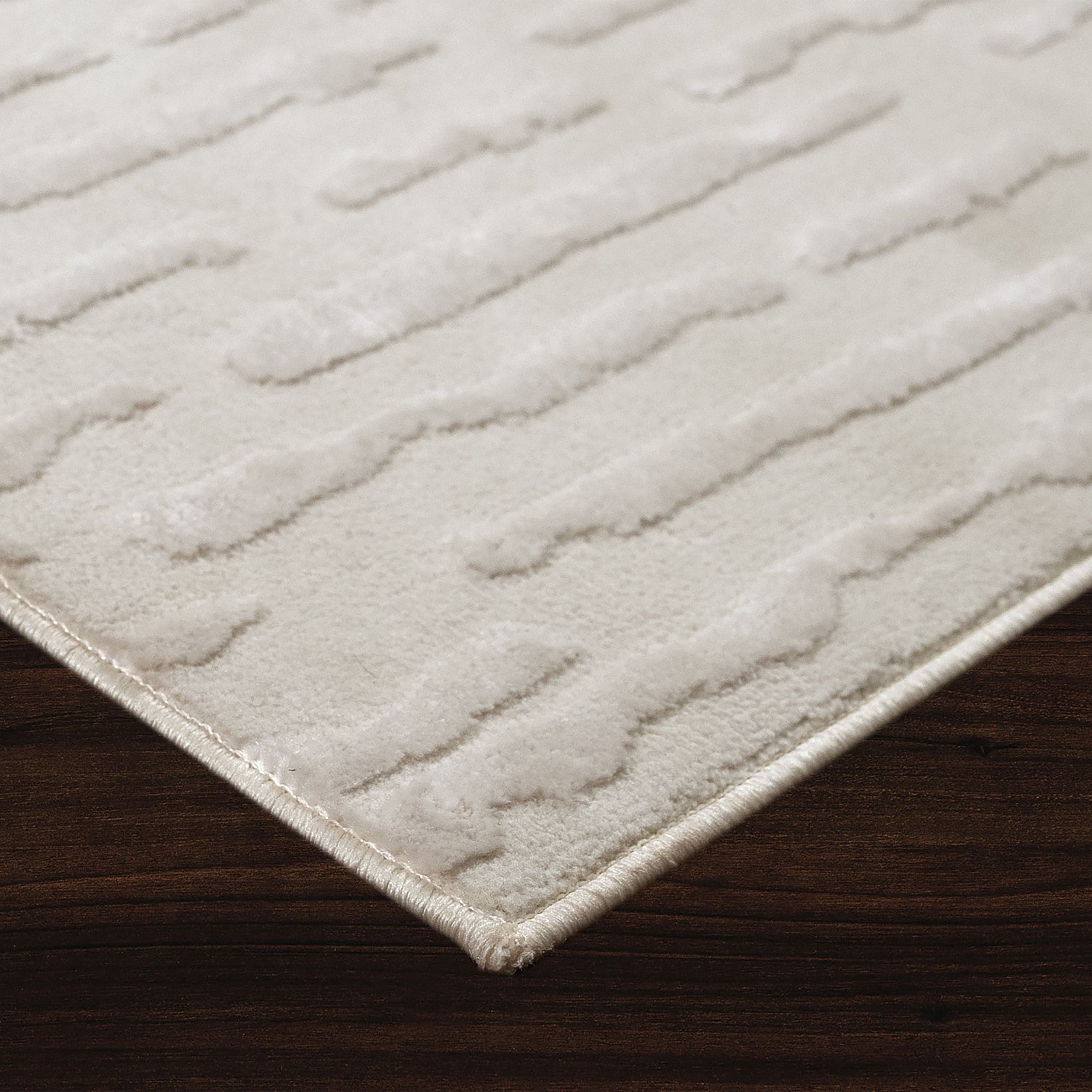 Camila — product photograph
