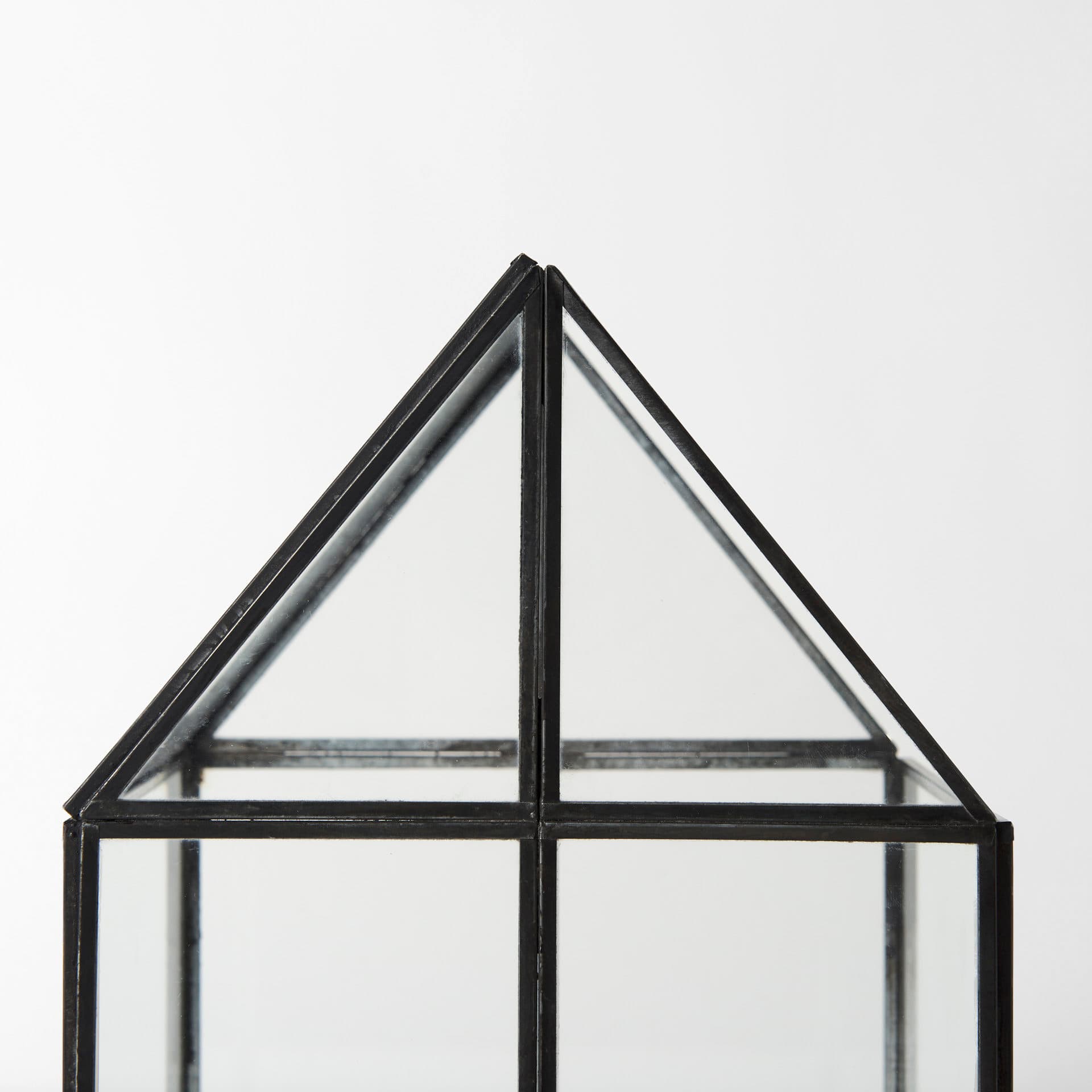 Sikes (Medium) 8L x 8W x 13H Hut Terrarium W/Glass Base — product photograph