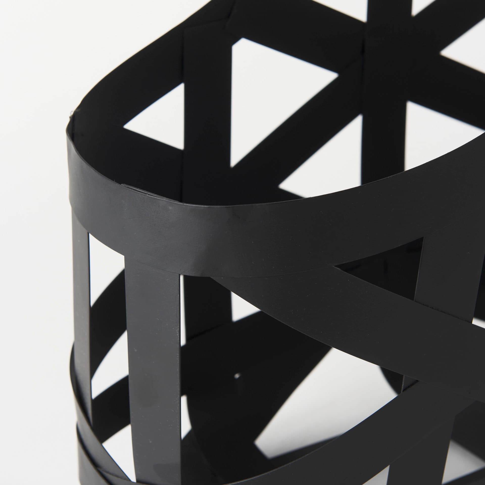 Tyrell (Set of 2) 23L x 11W; 18L x 8W Black Iron Metal Baskets — product photograph