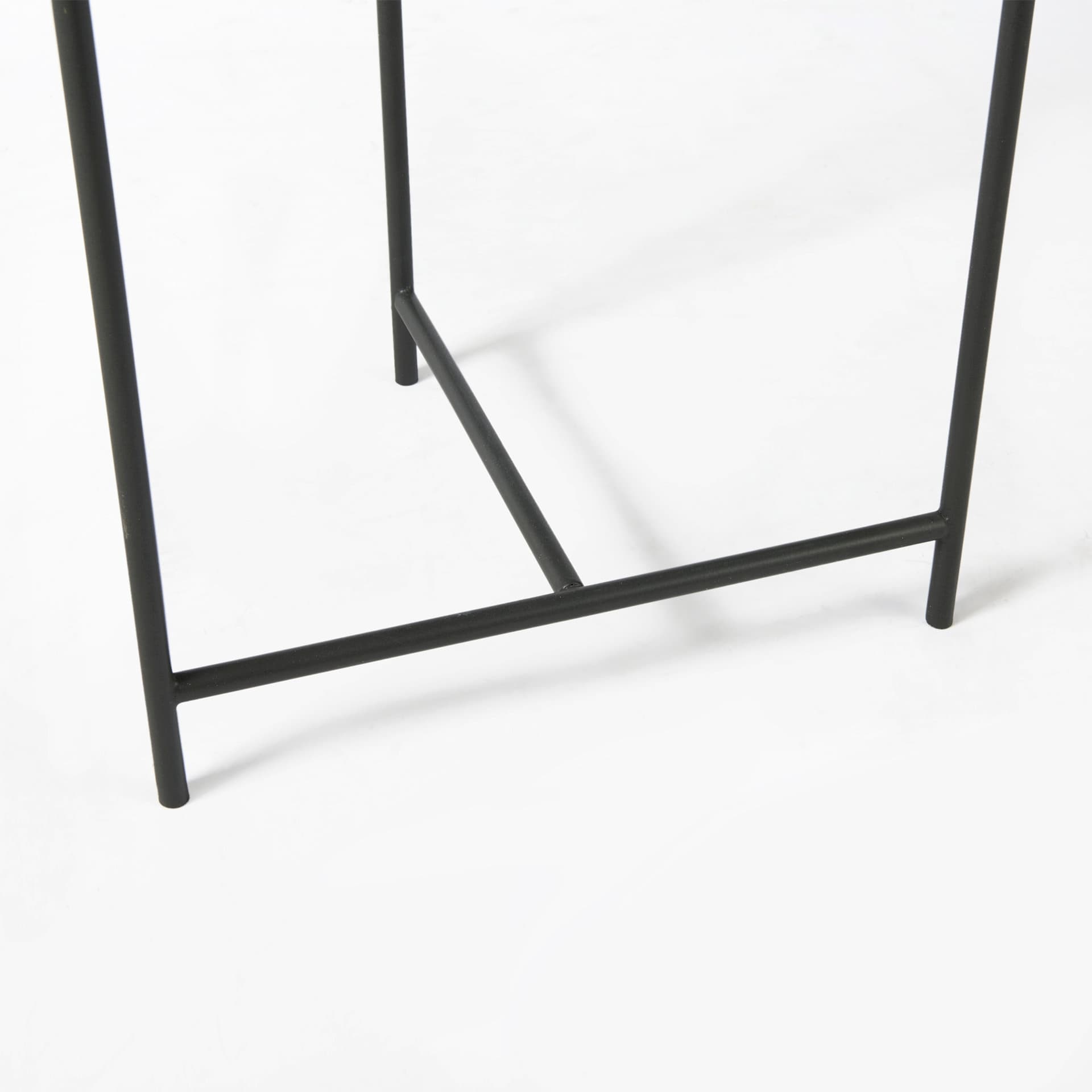 Stella 17L x 17W Gray Round Marble Top W/Black Base Accent Table — product photograph