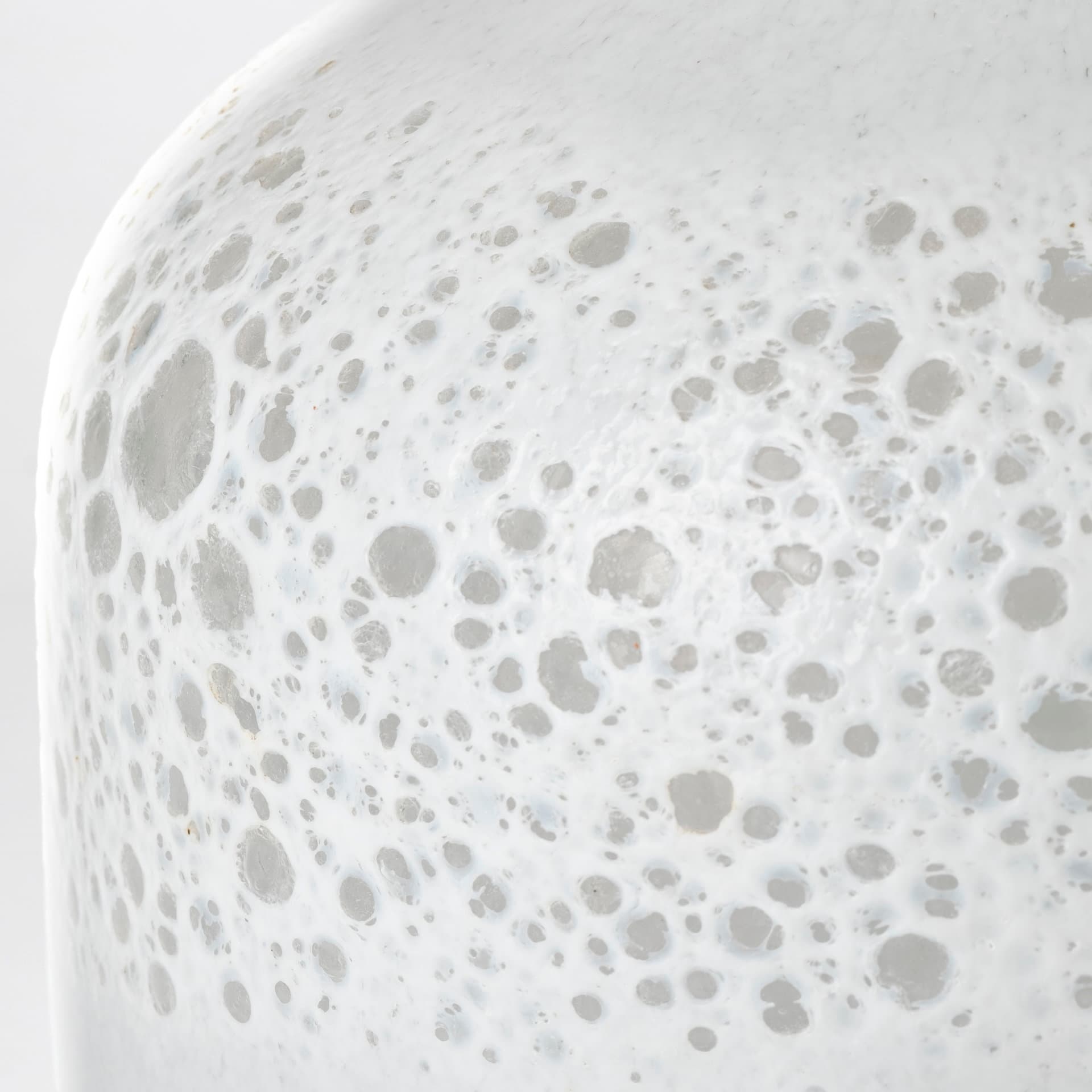 Pearl Short White Gold Rim Glass Vase — product photograph