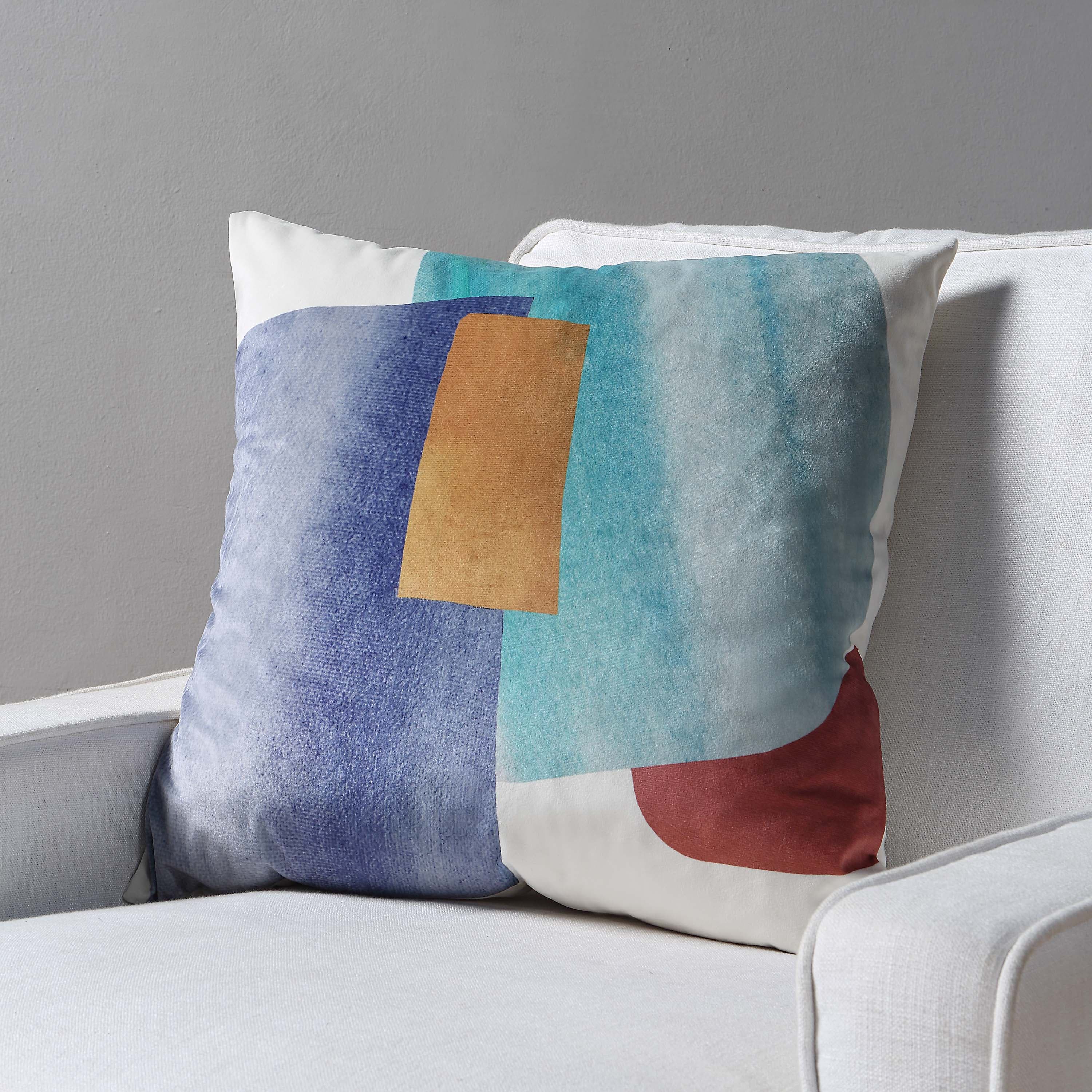 Louisa — product photograph