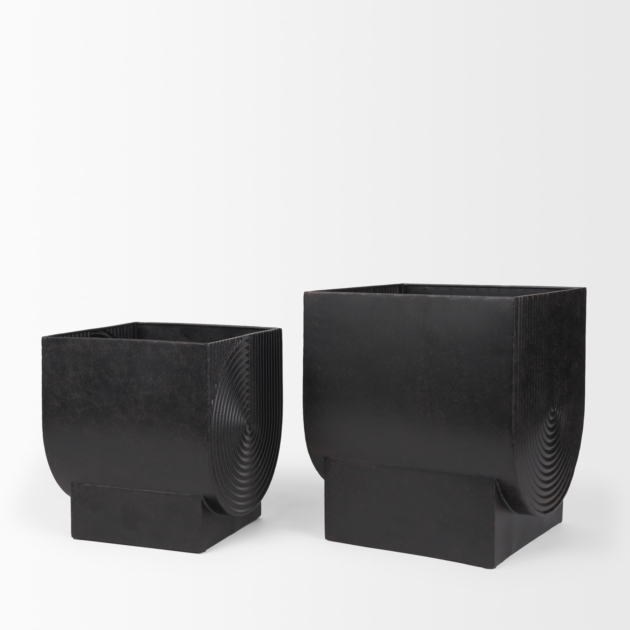 Medina Antiqued Black Metal Planters (Set of 2) — product photograph