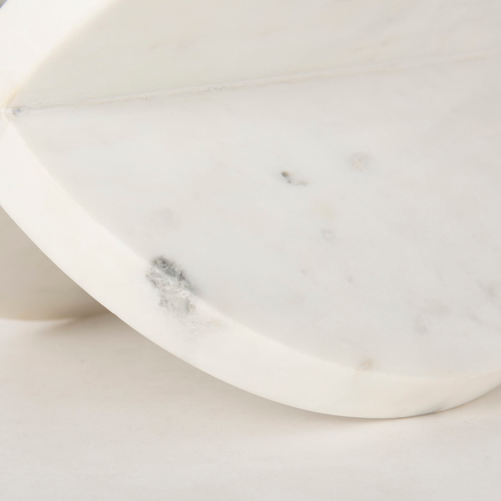 Sophia 9.0L x 9.0W x 9.0H Large Marble Ornament — product photograph