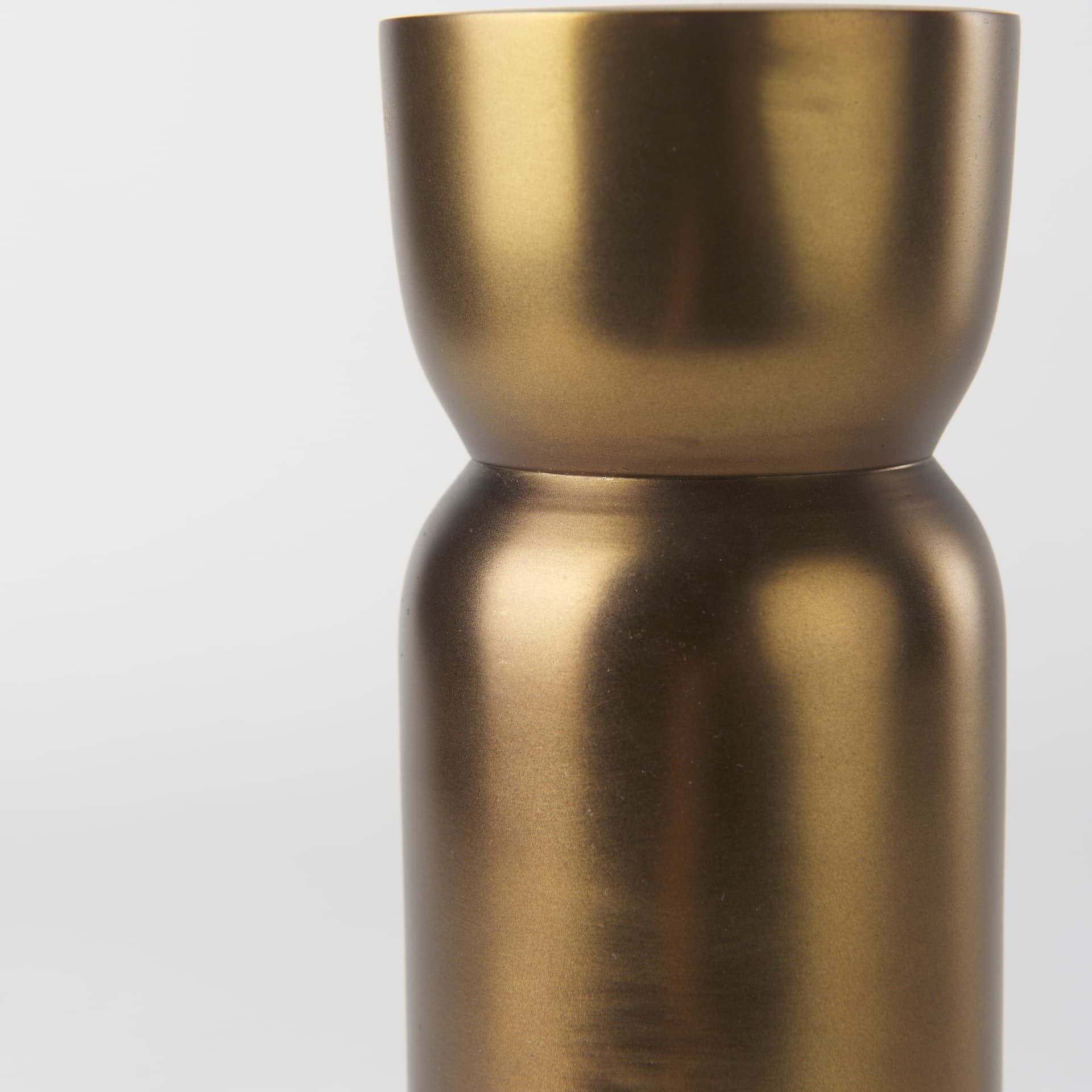 Malta Aluminum Candle Holder Large — product photograph