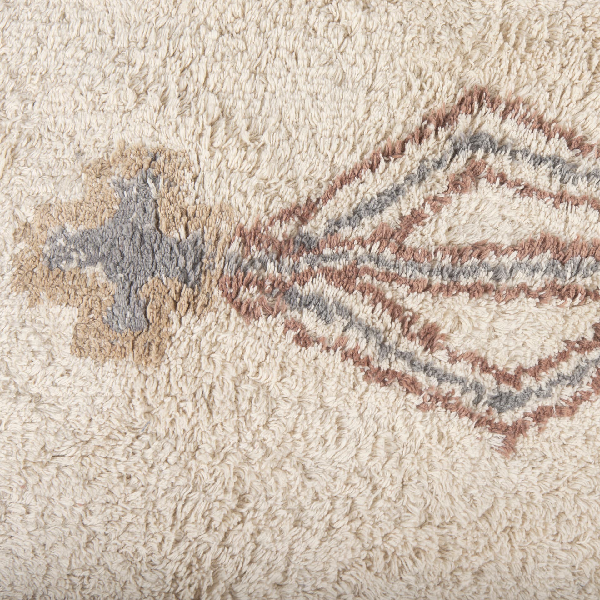 Carla 5x8 Earthy Neutrals Patterned Cotton Area Rug — product photograph