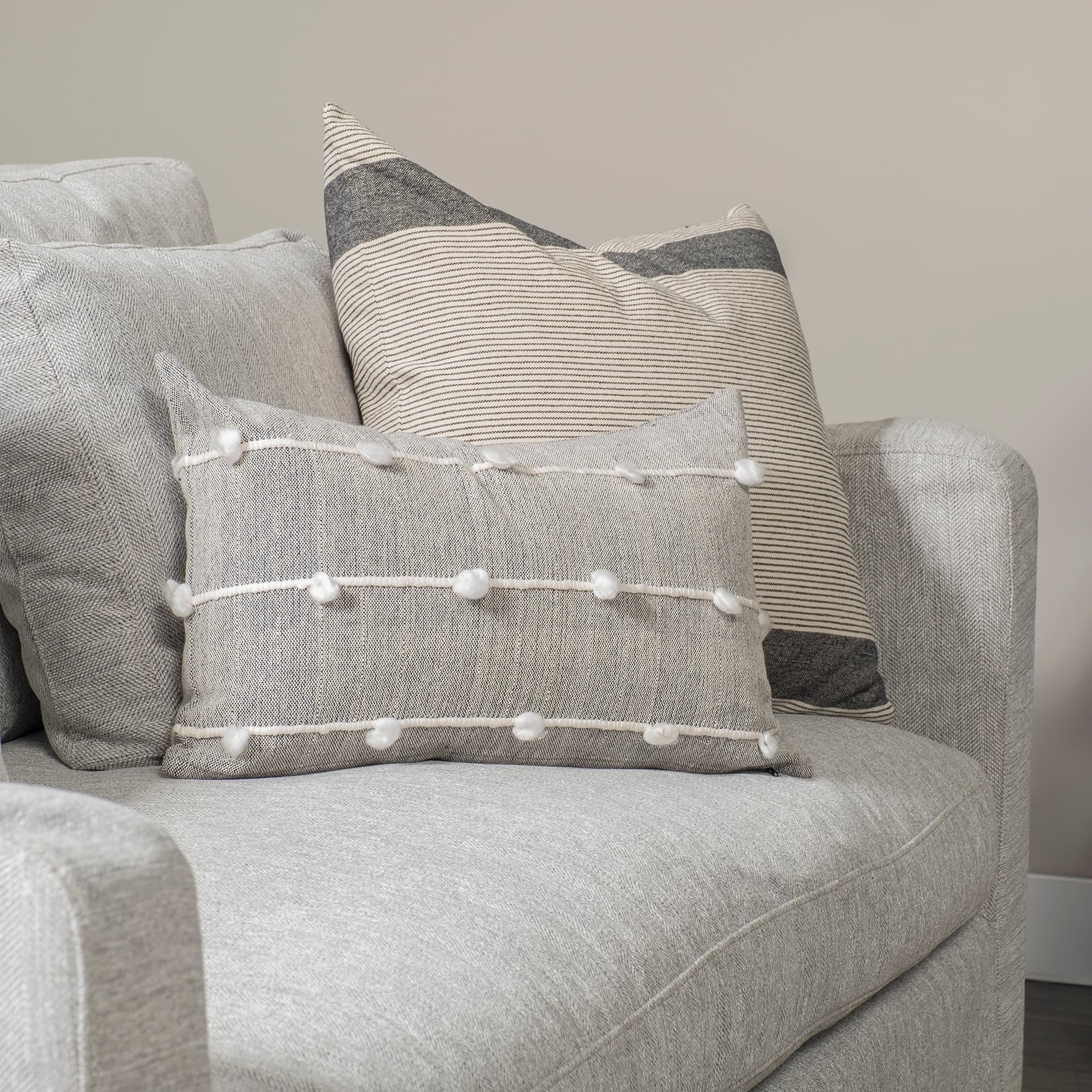 Linda 13x21 Navy And Cream With White Detail Pillow Cover w/Down Filler — product photograph