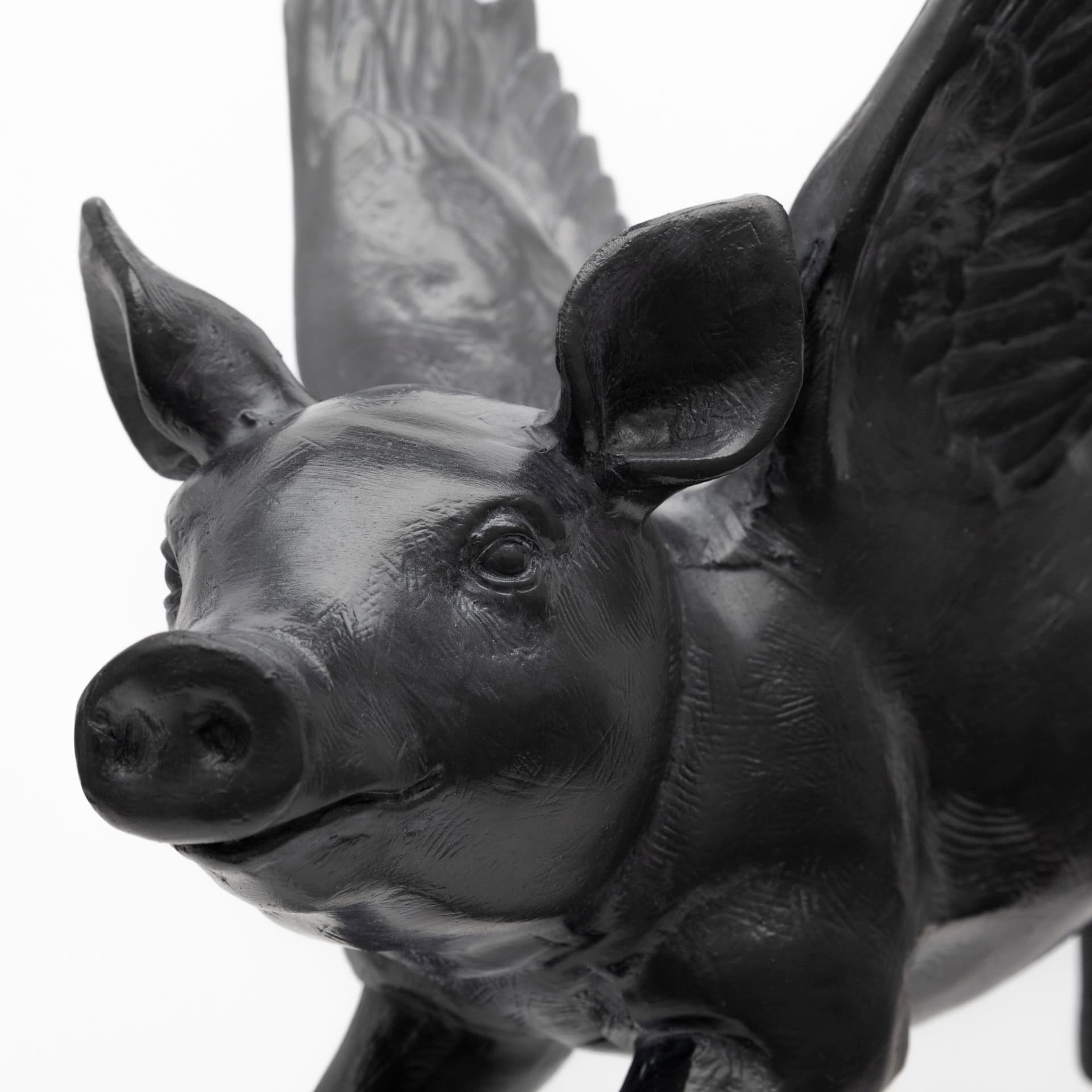 Hogbadi Set of 2 Black Flying Pigs — product photograph