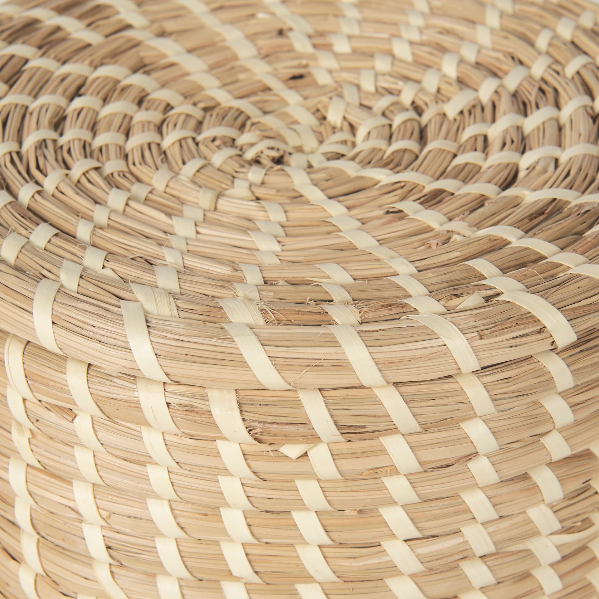 Kailini Set of 3 Nesting Seagrass & Palm Leaf Boxes with Lids — product photograph