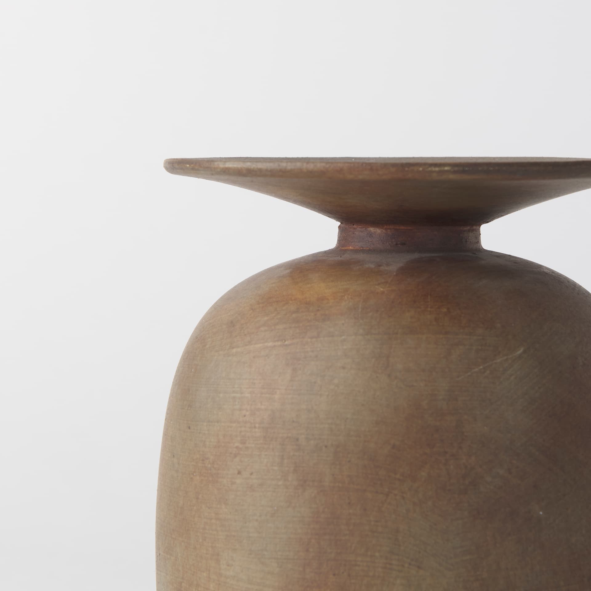 Rylee 7.7H Medium Brown Ceramic Vase — product photograph
