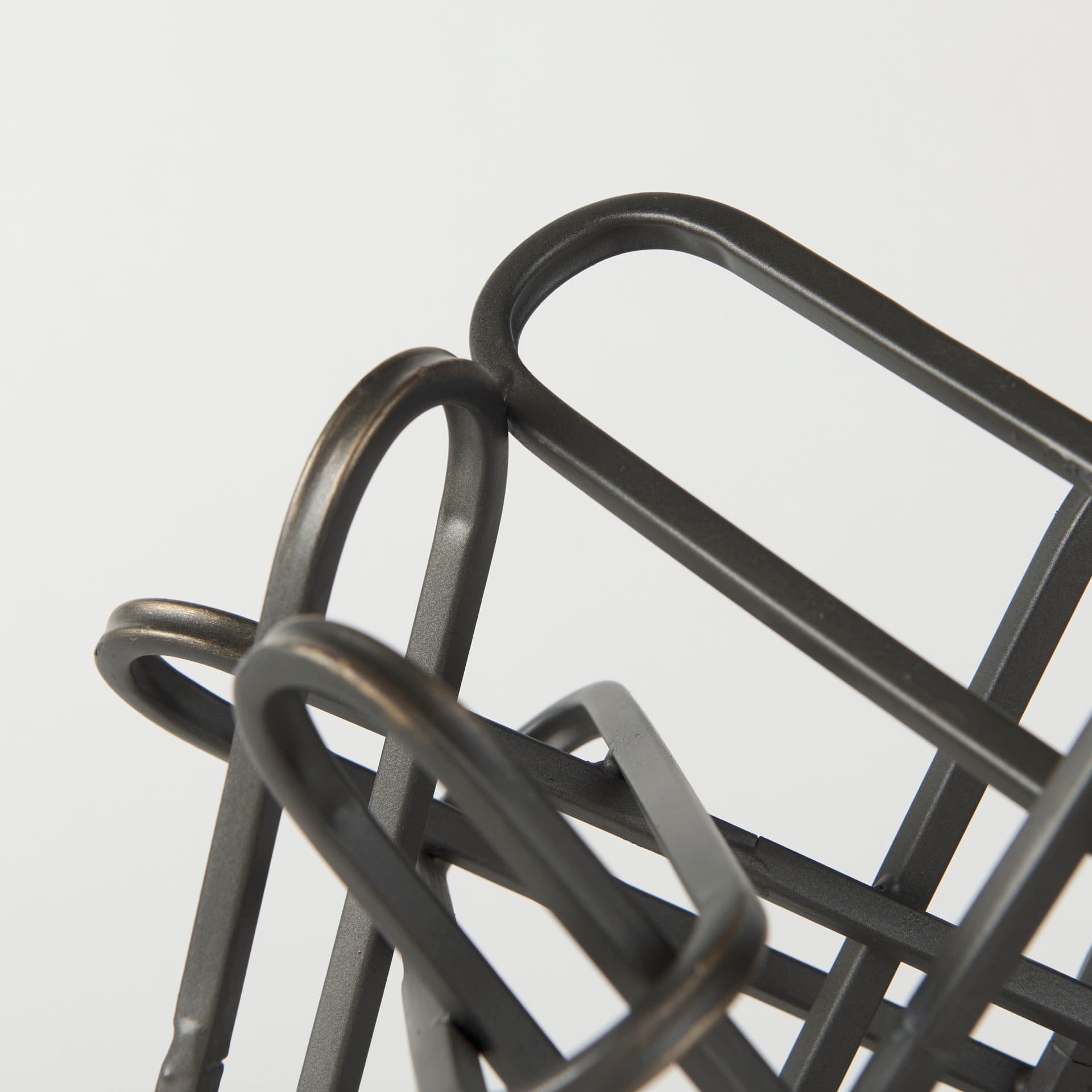 Henderson 10.4L x 8.3W x 7.7H Black Metal Paperclip Decorative Object — product photograph