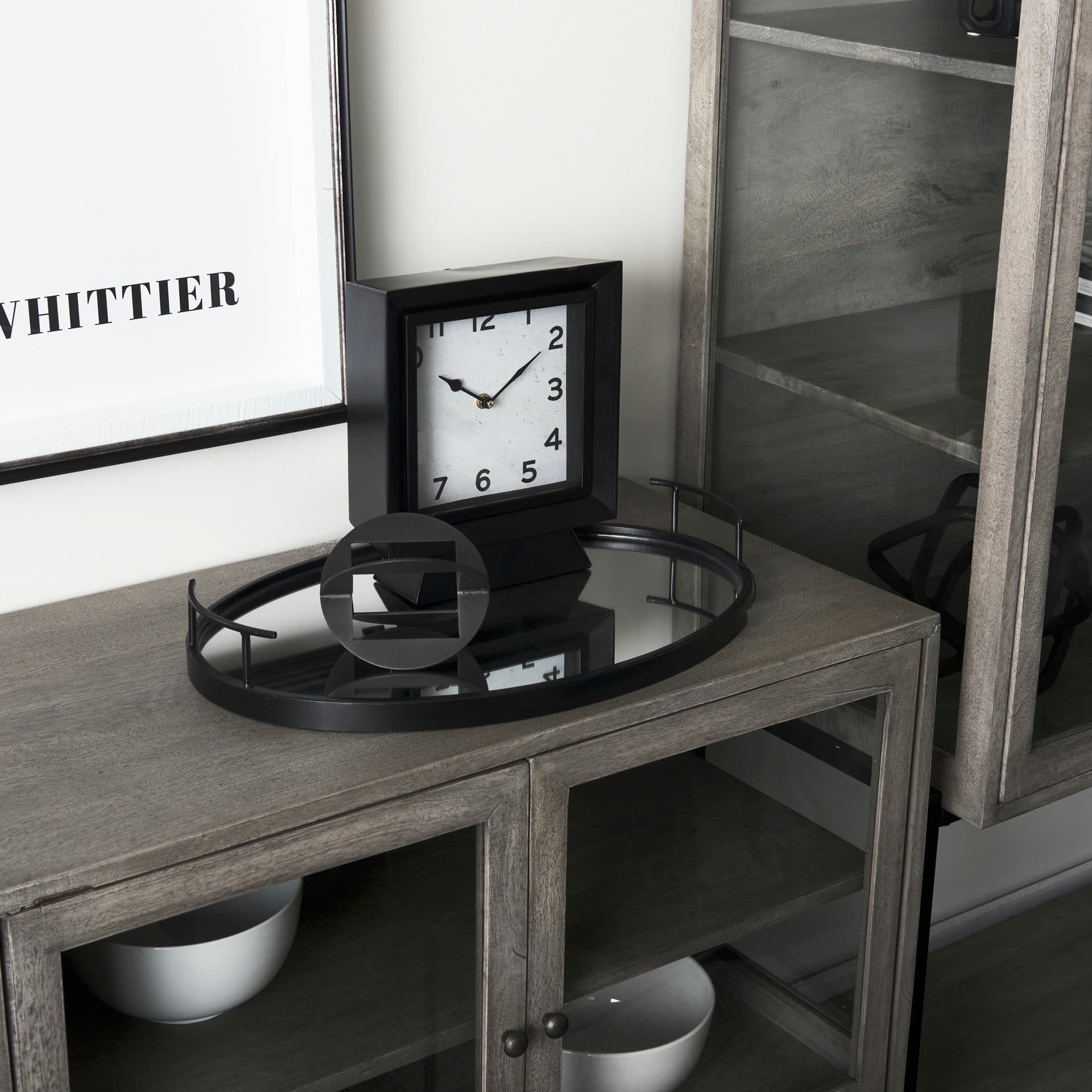 Ansel 20L x 14W Black Metal Mirrored Bottom Oval Serving Tray — product photograph