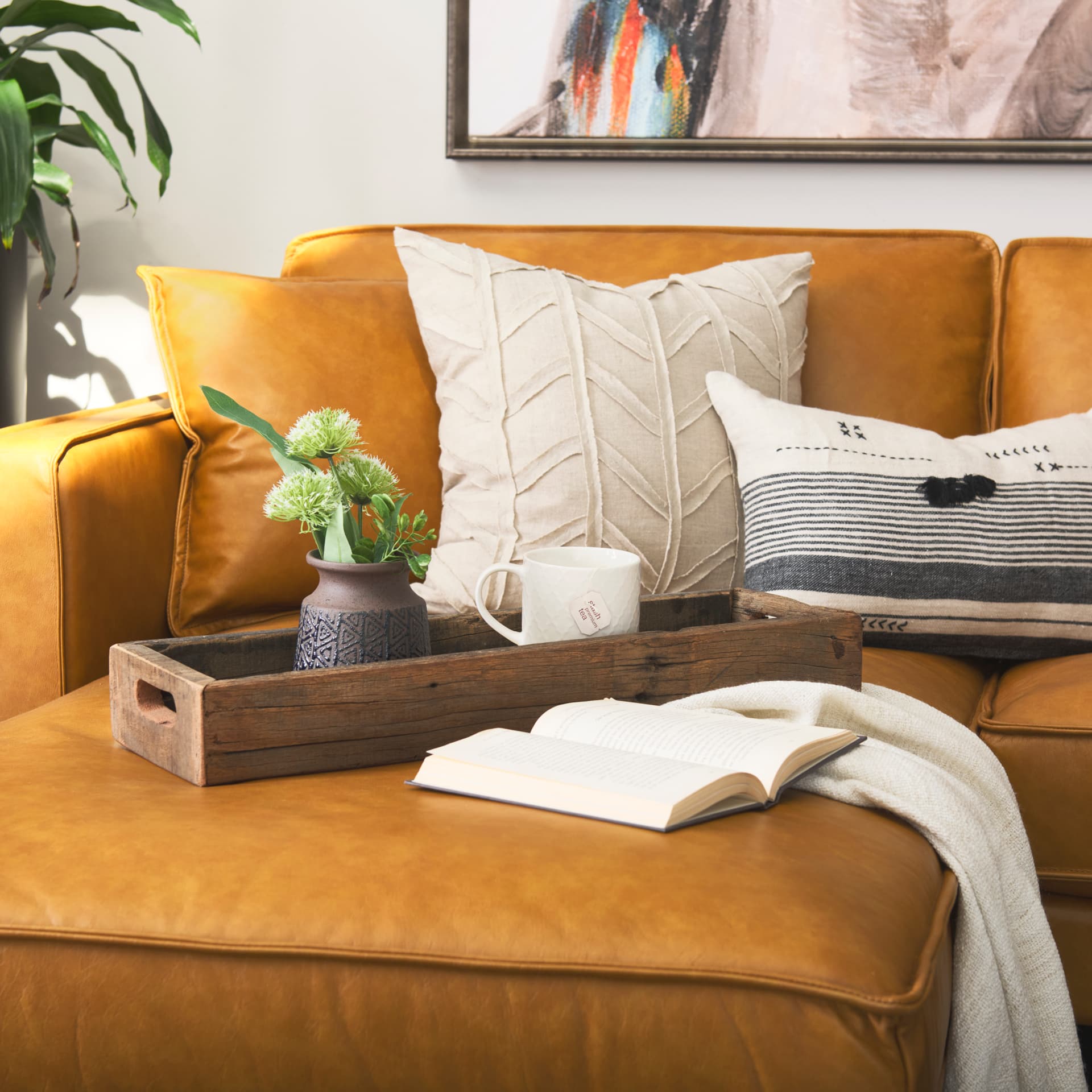Vernon (Small) 24L x 7W Brown Reclaimed Wood Tray — product photograph