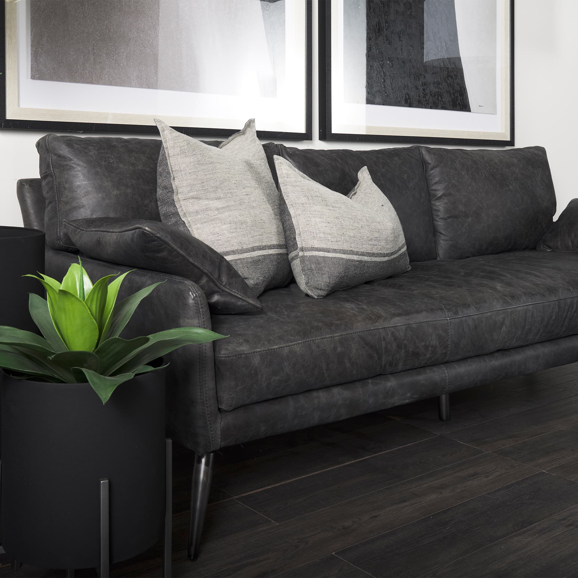 Cochrane 82L x 33W x 32.3 Black Leather Three Seater Sofa — product photograph