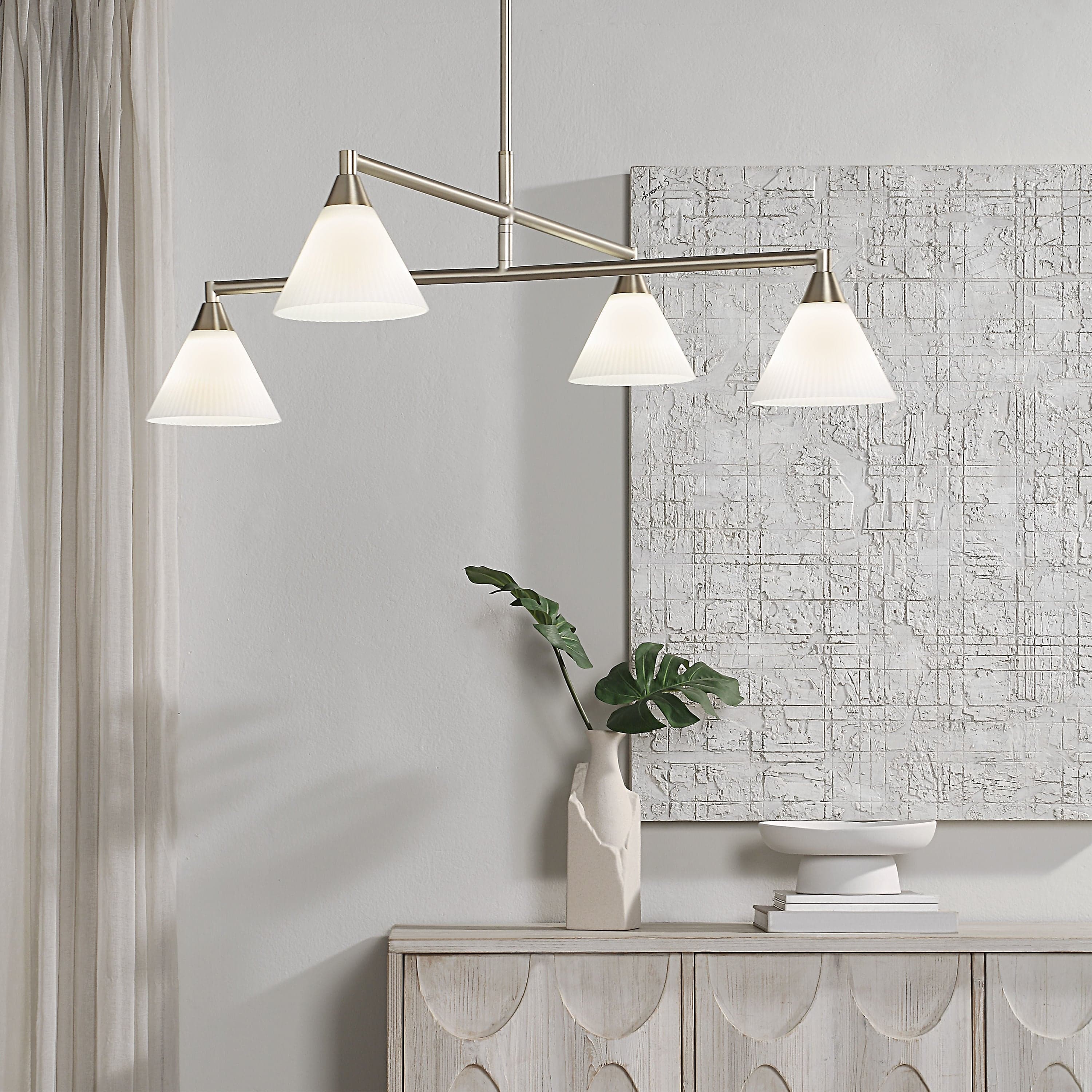 Isola — product photograph