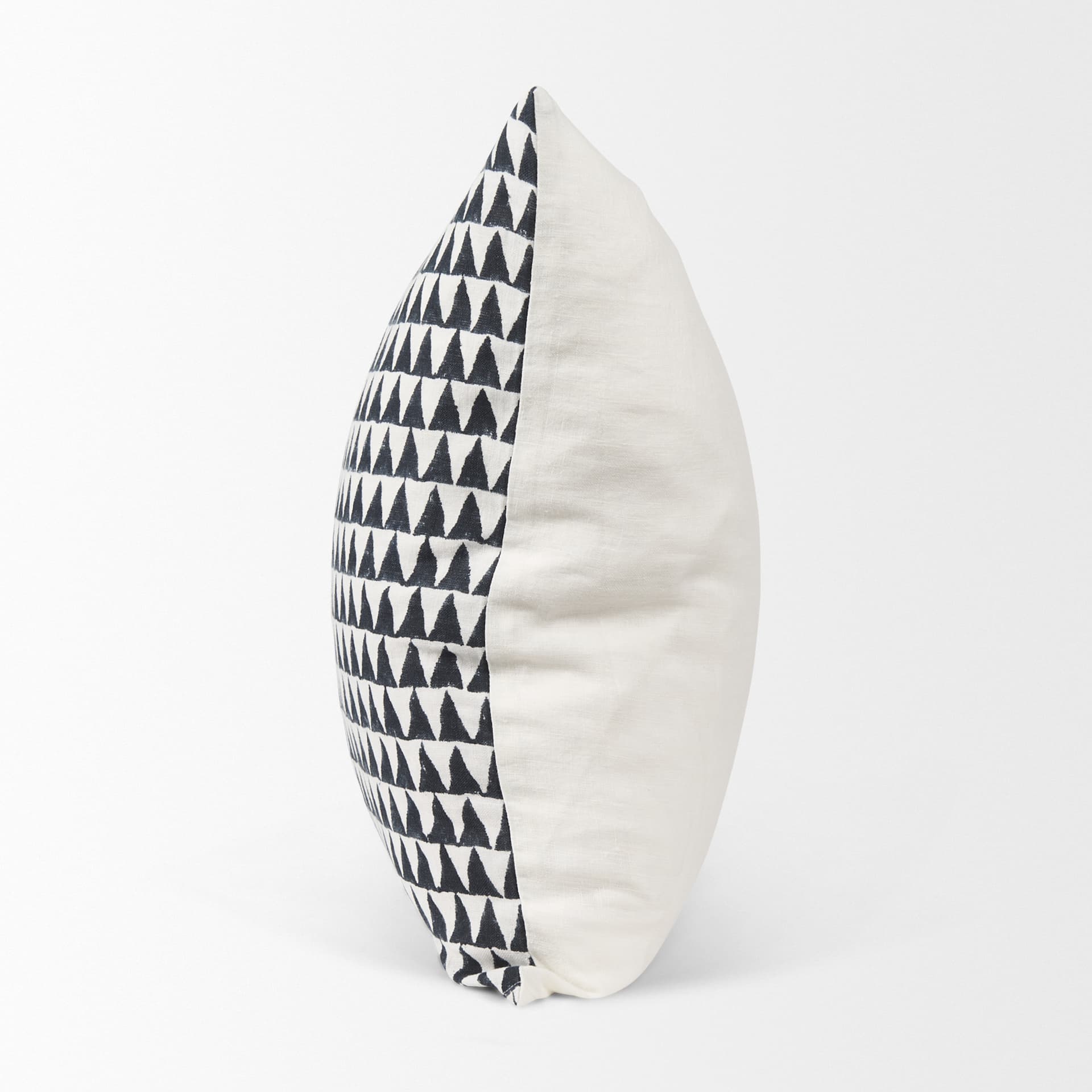 Jolie 22x22 Cream w/ Black Print Linen Square Pillow Cover w/Filler — product photograph