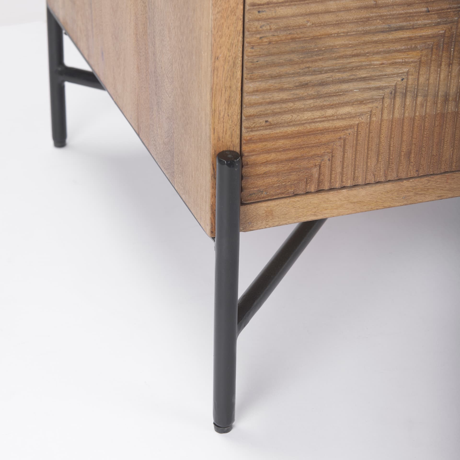 Cairo 22.0L x 22.0W x 26.0H Wood 2 Drawer Accent table — product photograph