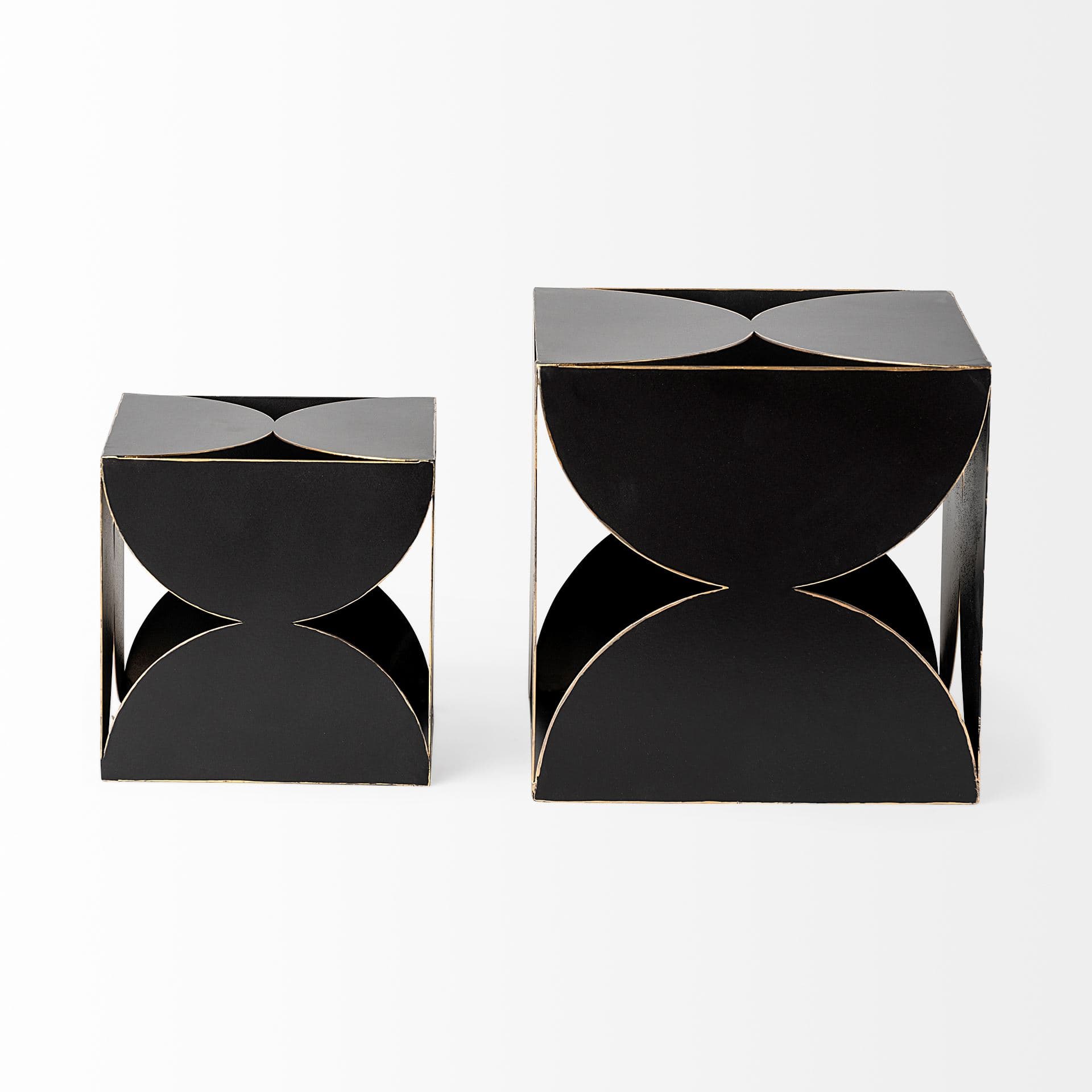 Darren (Small) 6L x 6W Black Metal Decorative Cube — product photograph