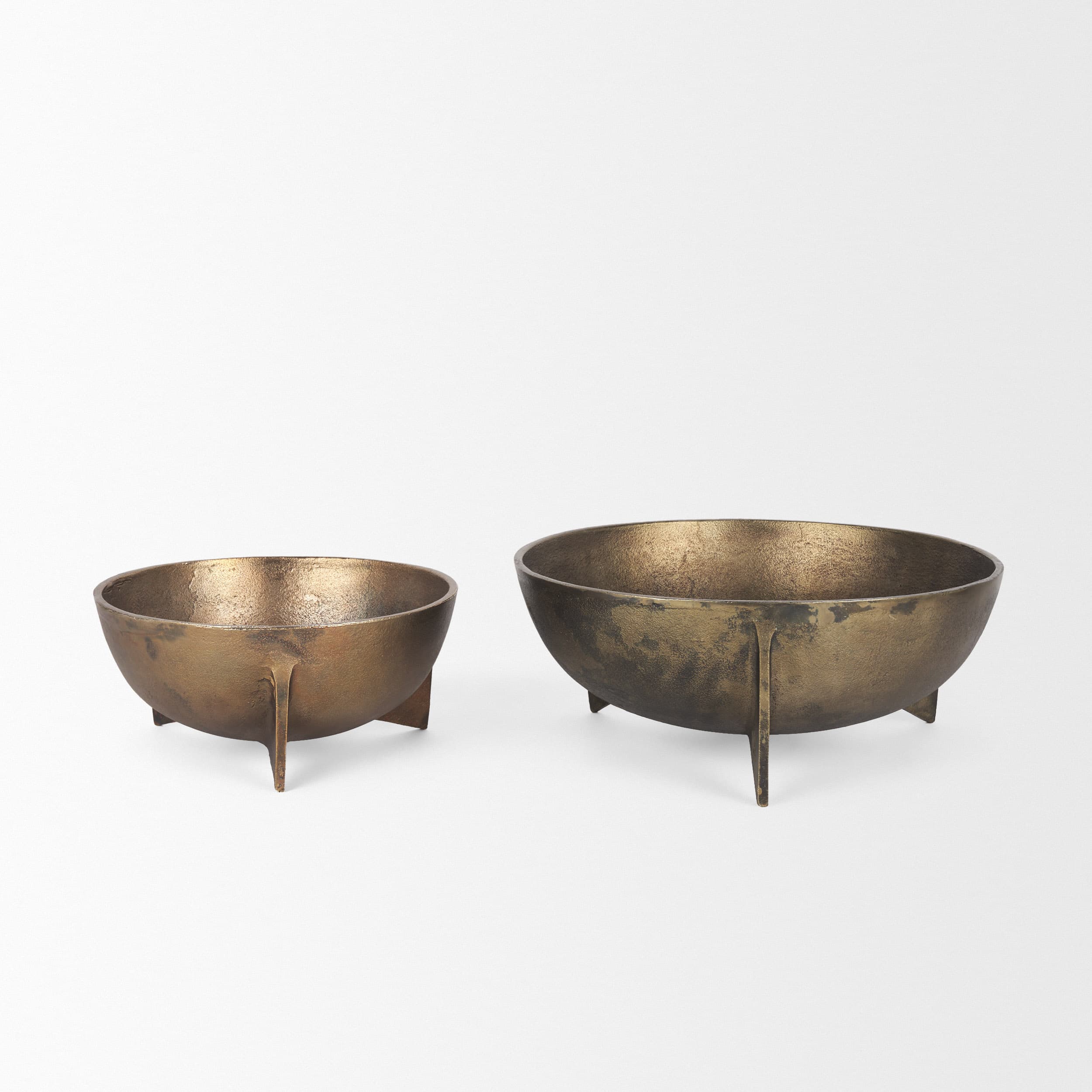 Quita Large Gold Metal Decorative Bowls (Set of 2) — product photograph