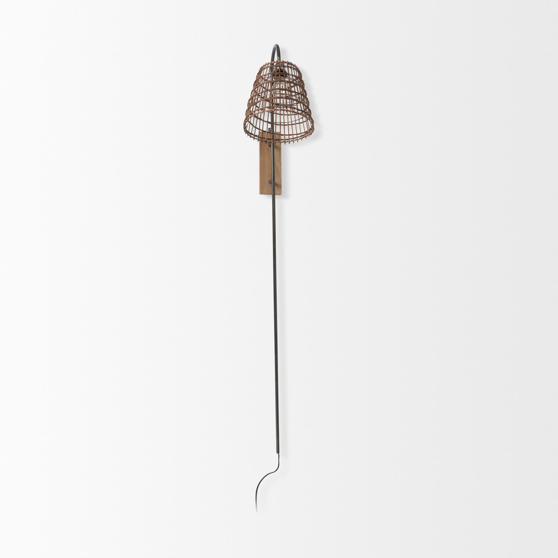 Kiley 28.0L x 7.0W x 15.6H Brown Woven Shade W/Black Metal Wall Sconce — product photograph