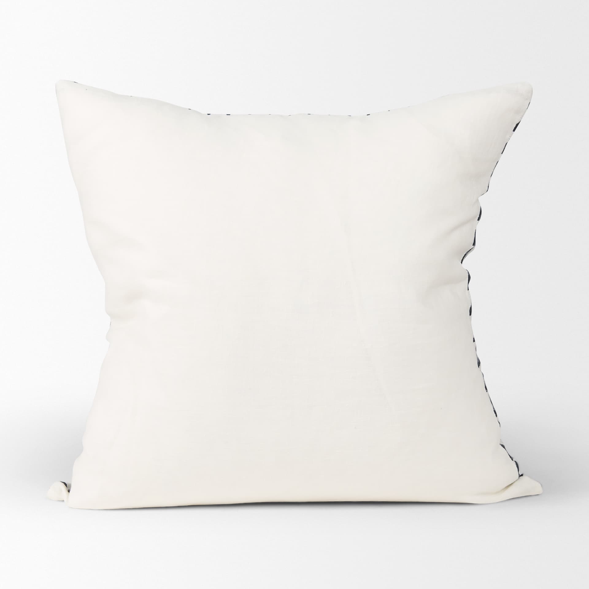 Jolie 22x22 Cream w/ Black Print Linen Square Pillow Cover w/Filler — product photograph