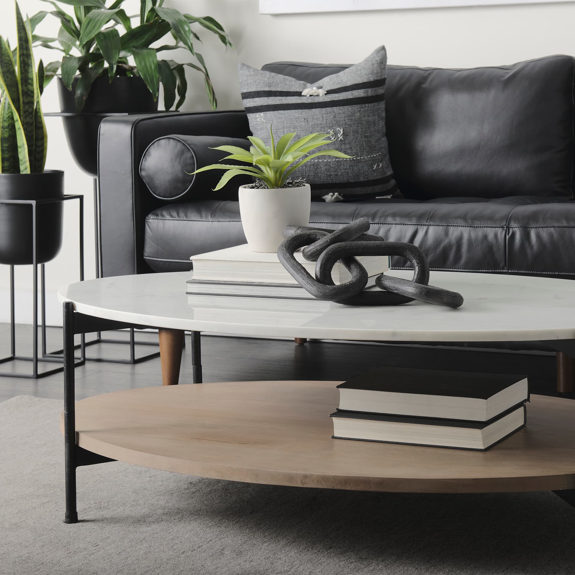 Alix 29.0L x 5.0W x 5.0H Black Wood Link Chain Decorative Object — product photograph
