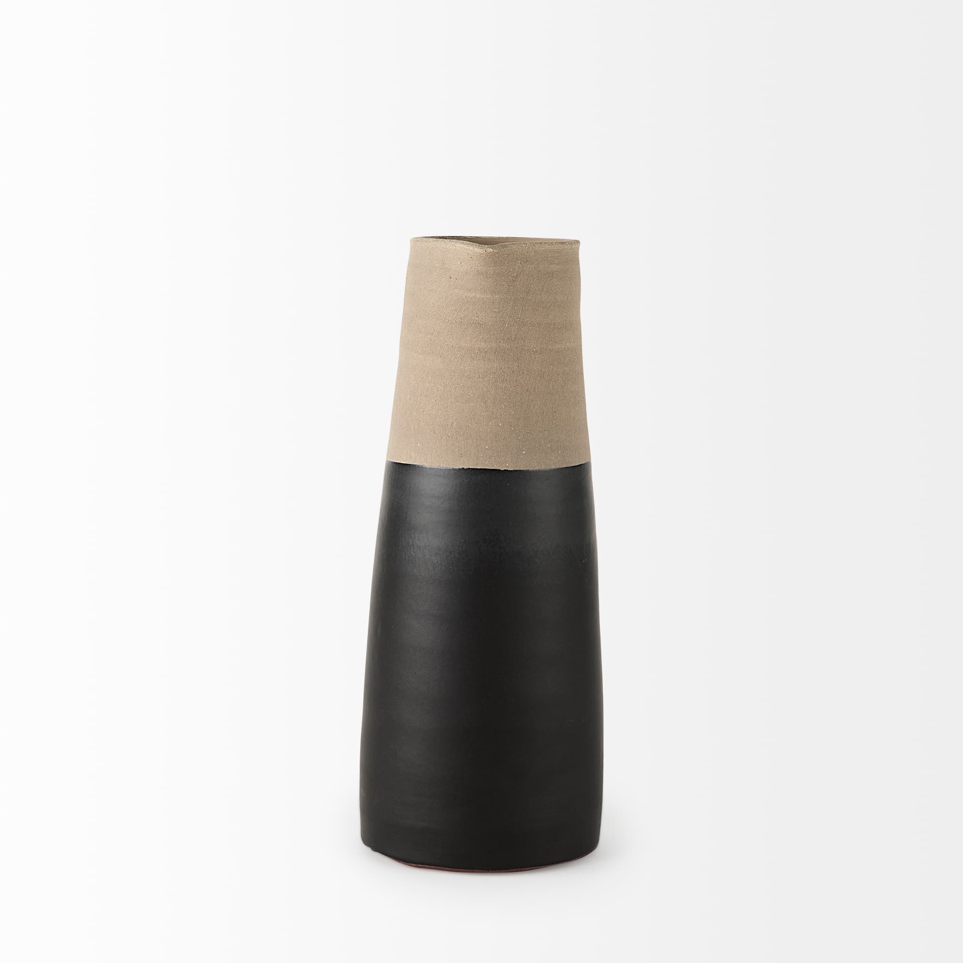 Garand Medium 15H Two-Toned Black/Natural Ceramic Jug — product photograph