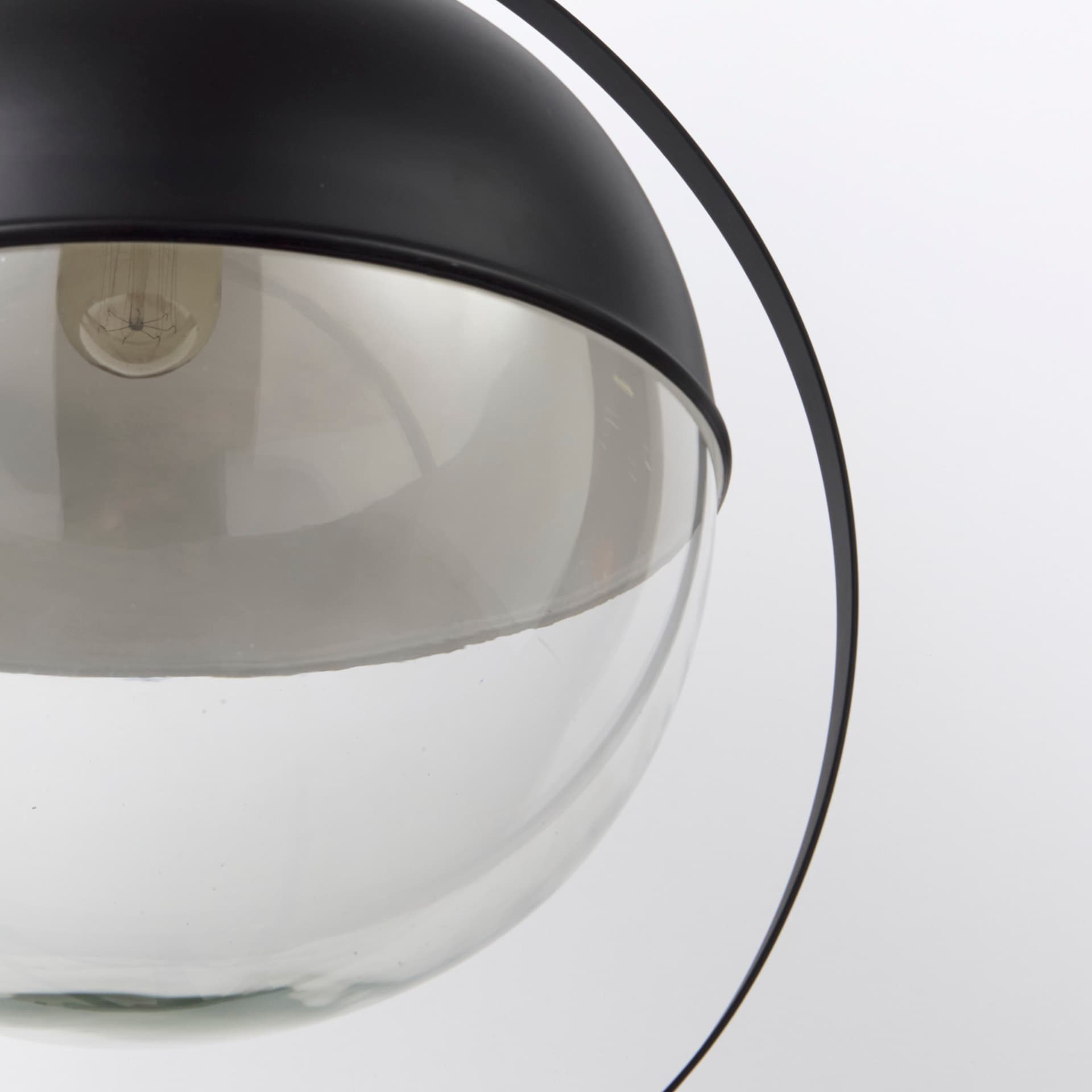 Leighton II 15x20 Black Metal Spherical Pendant Light — product photograph
