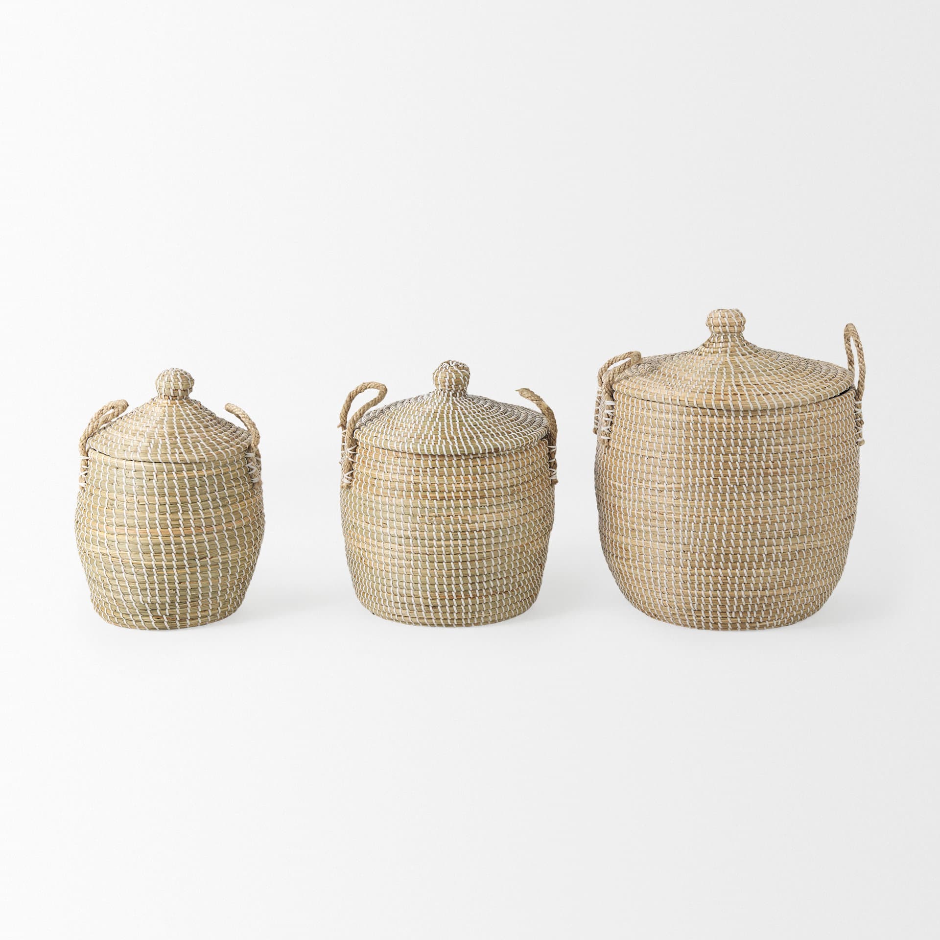 Olivia 15.7L x 15.7W x 17.3H Set of 3 Beige Seagrass Basket W/Lid and Handles — product photograph