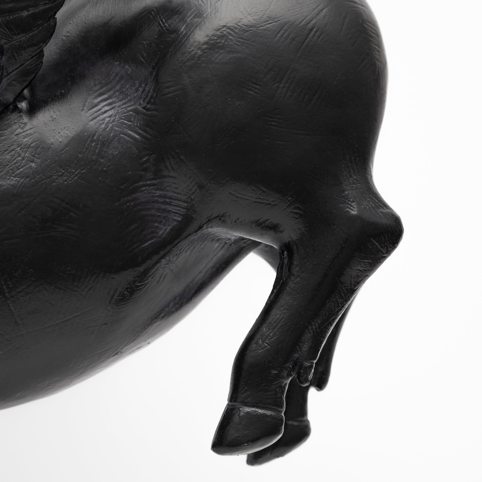 Hogbadi Set of 2 Black Flying Pigs — product photograph