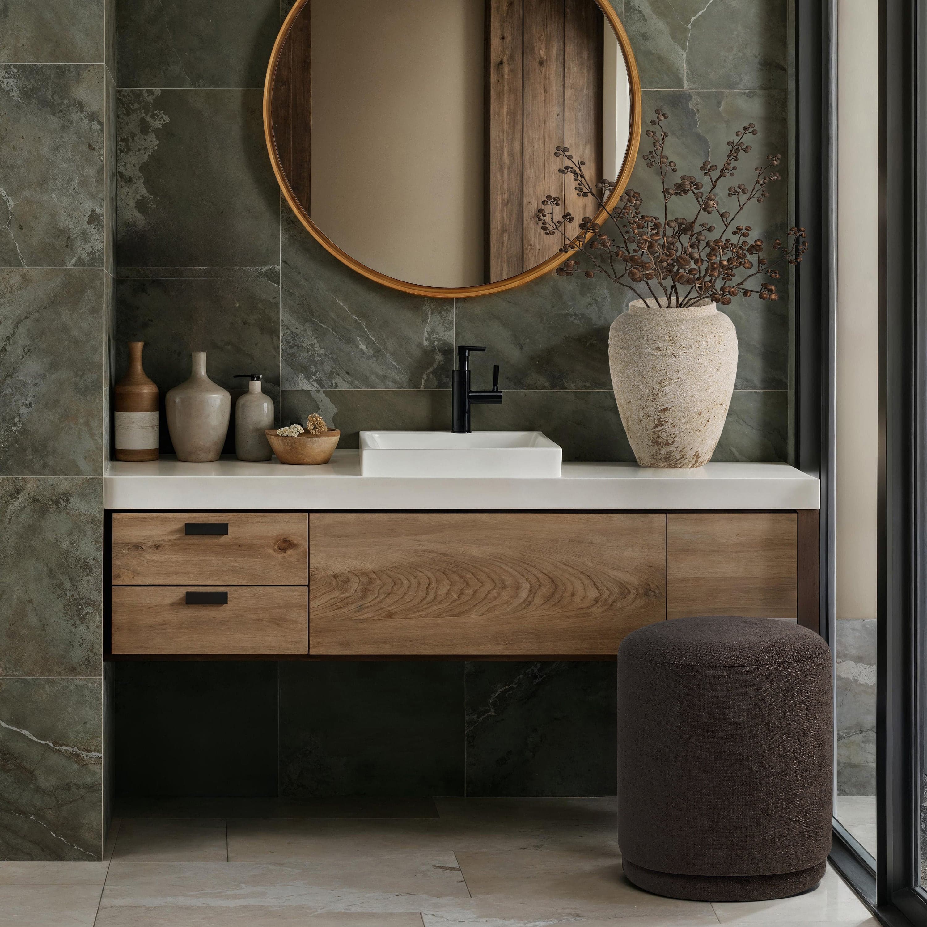 Beckton — product photograph