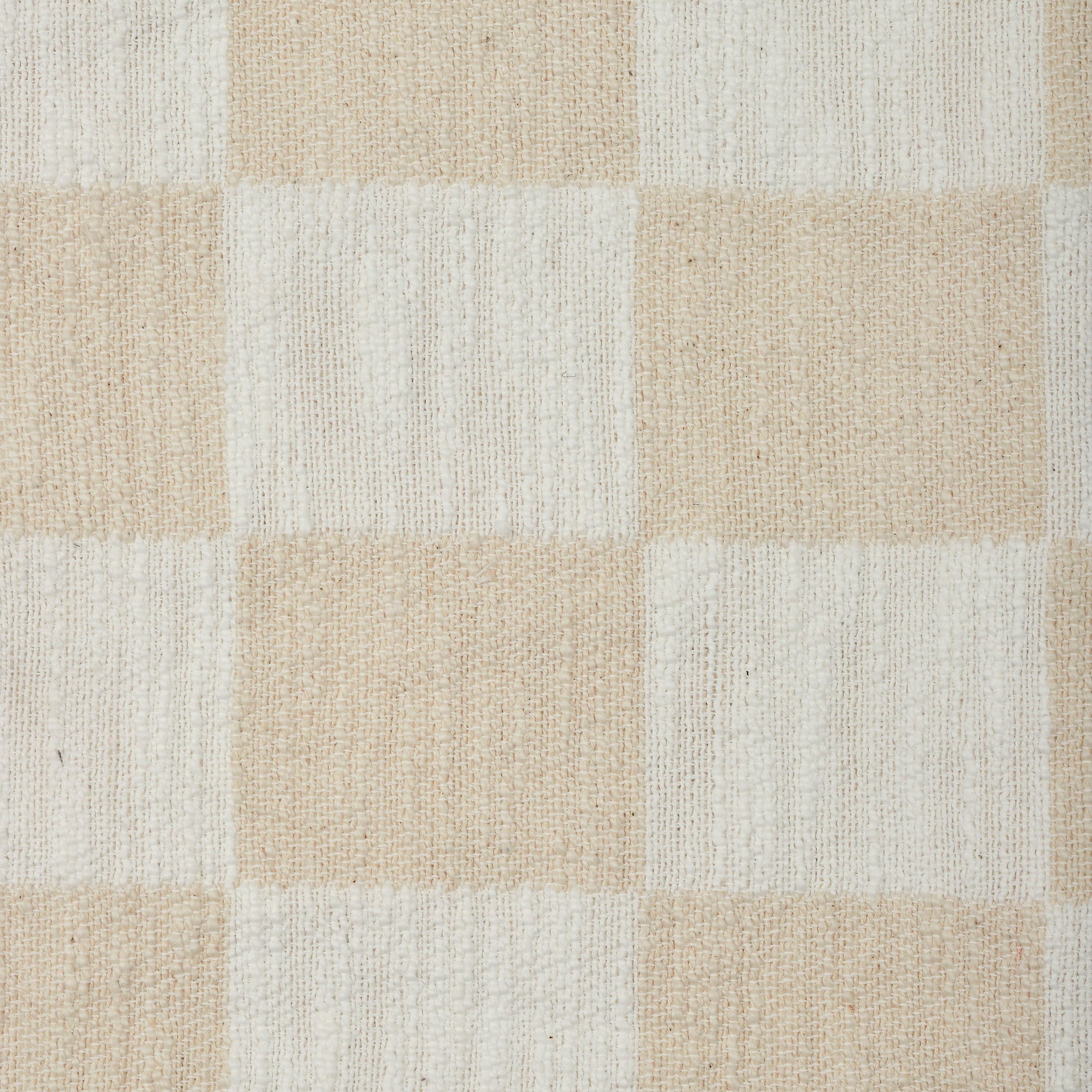 Grandi — product photograph