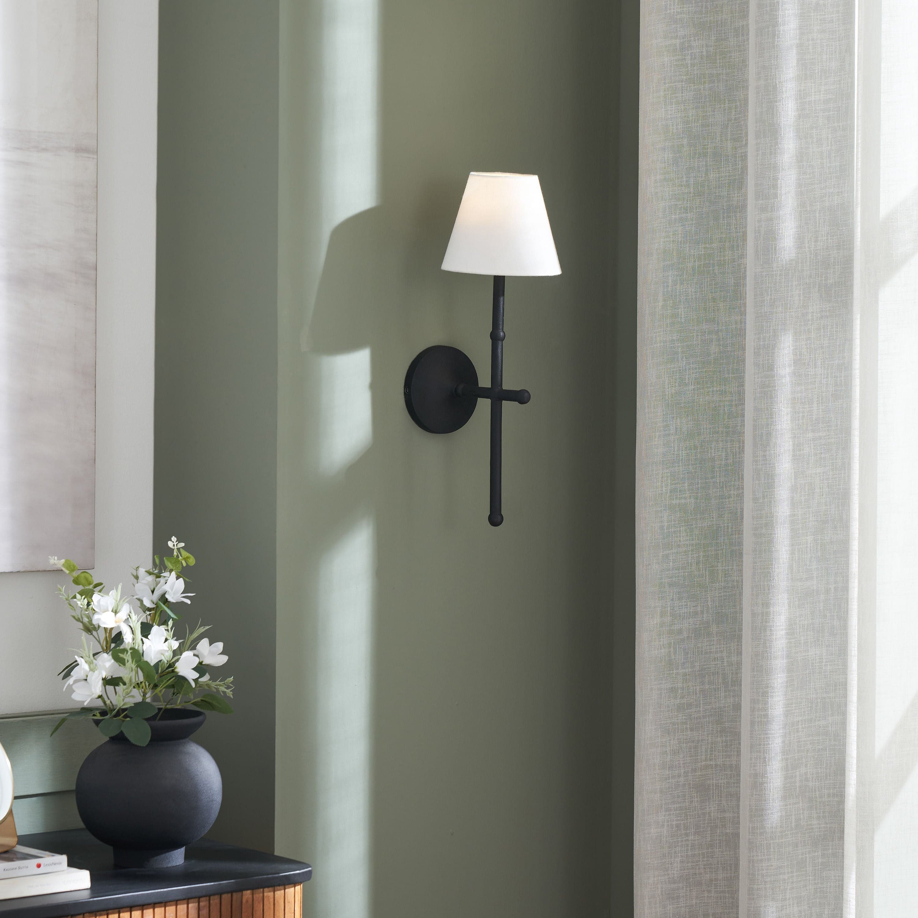 Kurosu — product photograph