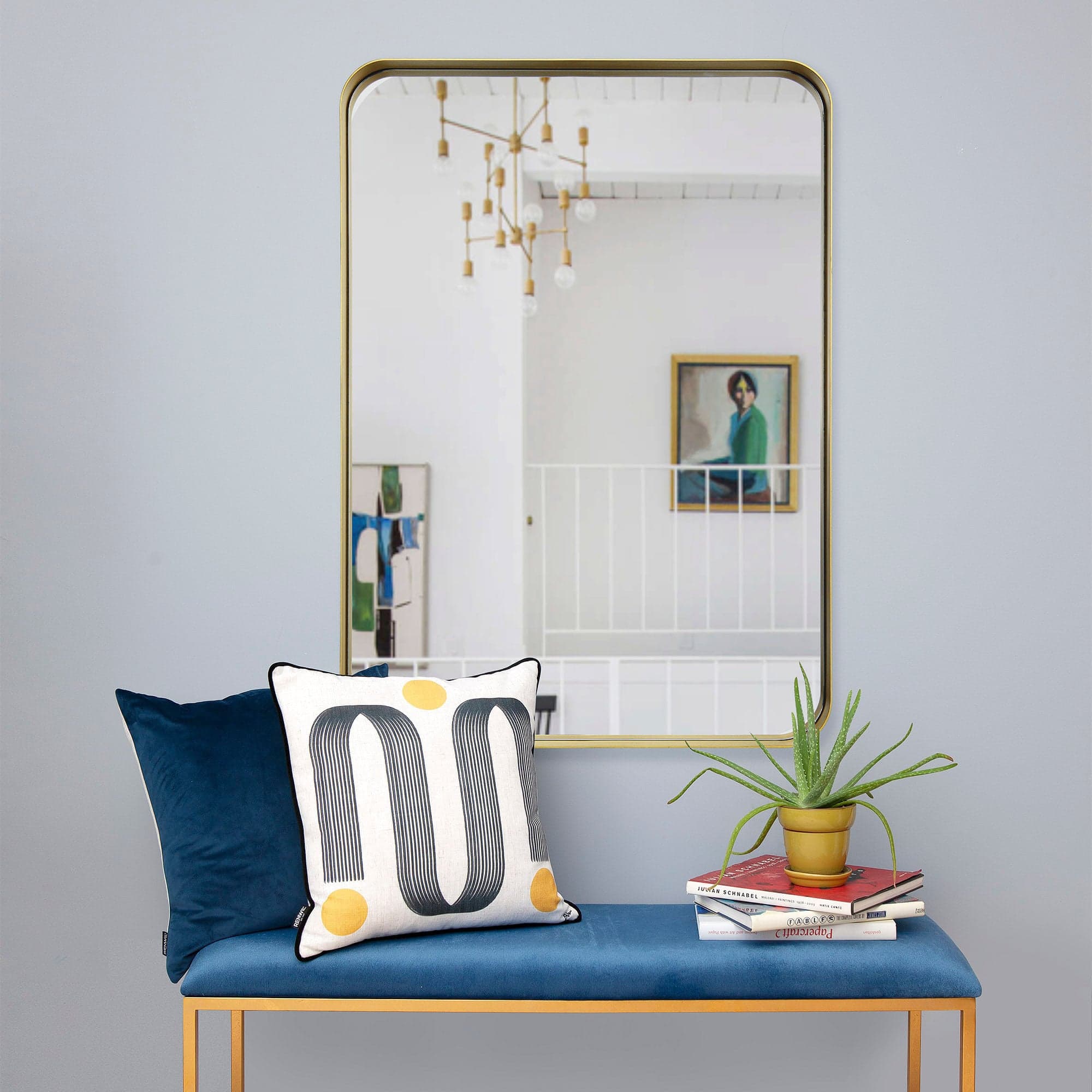 Barton — product photograph