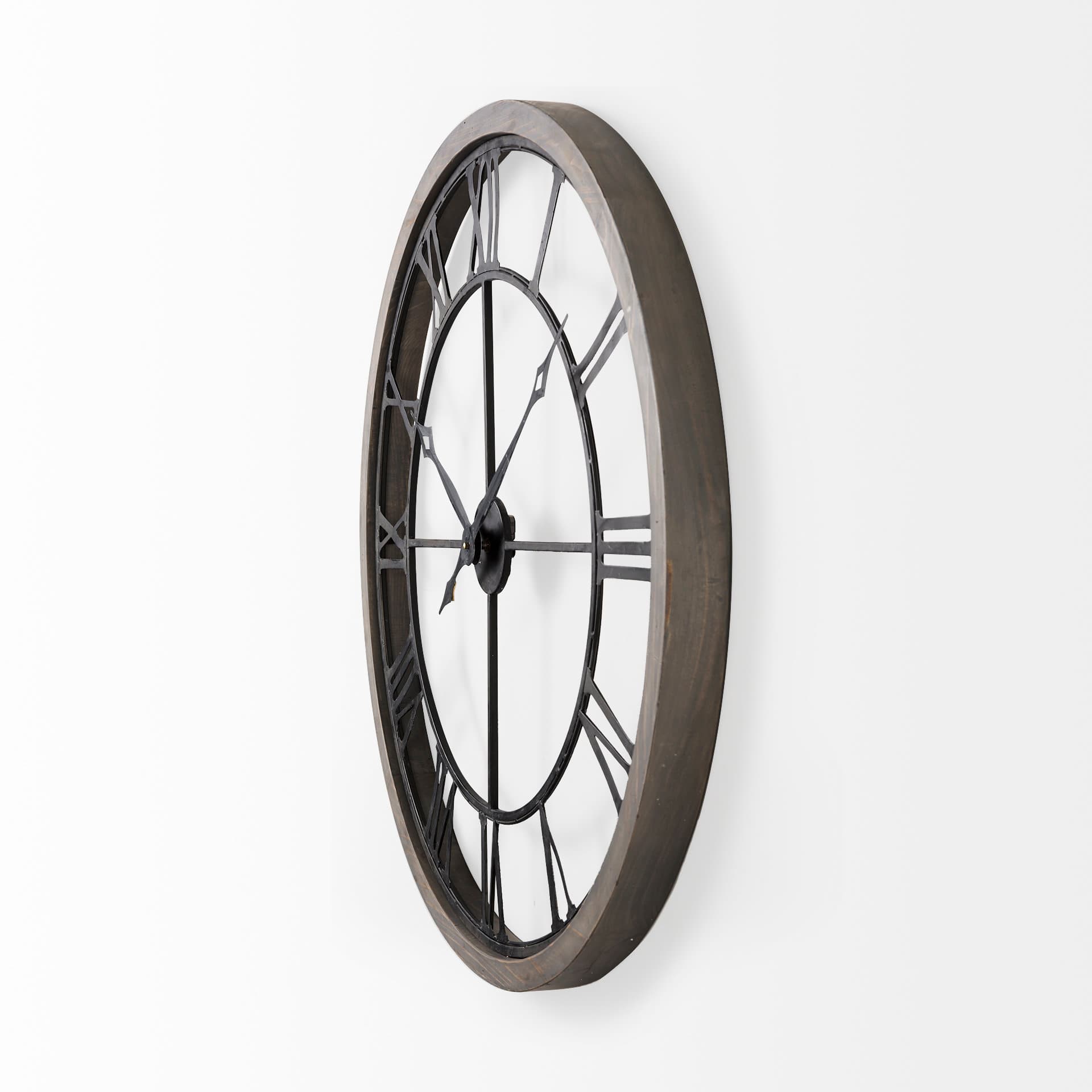 Mething Gray 31.5" Large Farmhouse Wall Clock — product photograph