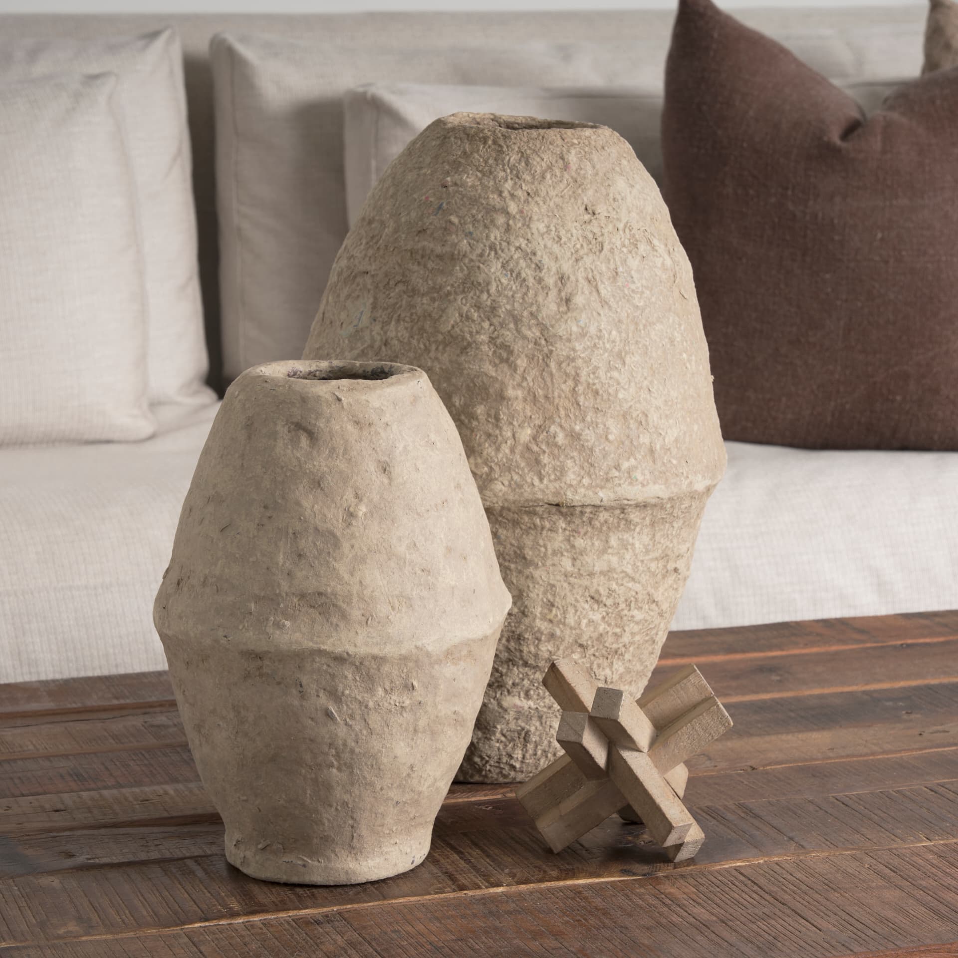 Vega II (Large) 7L x 7W Natural Wood Jack Object — product photograph
