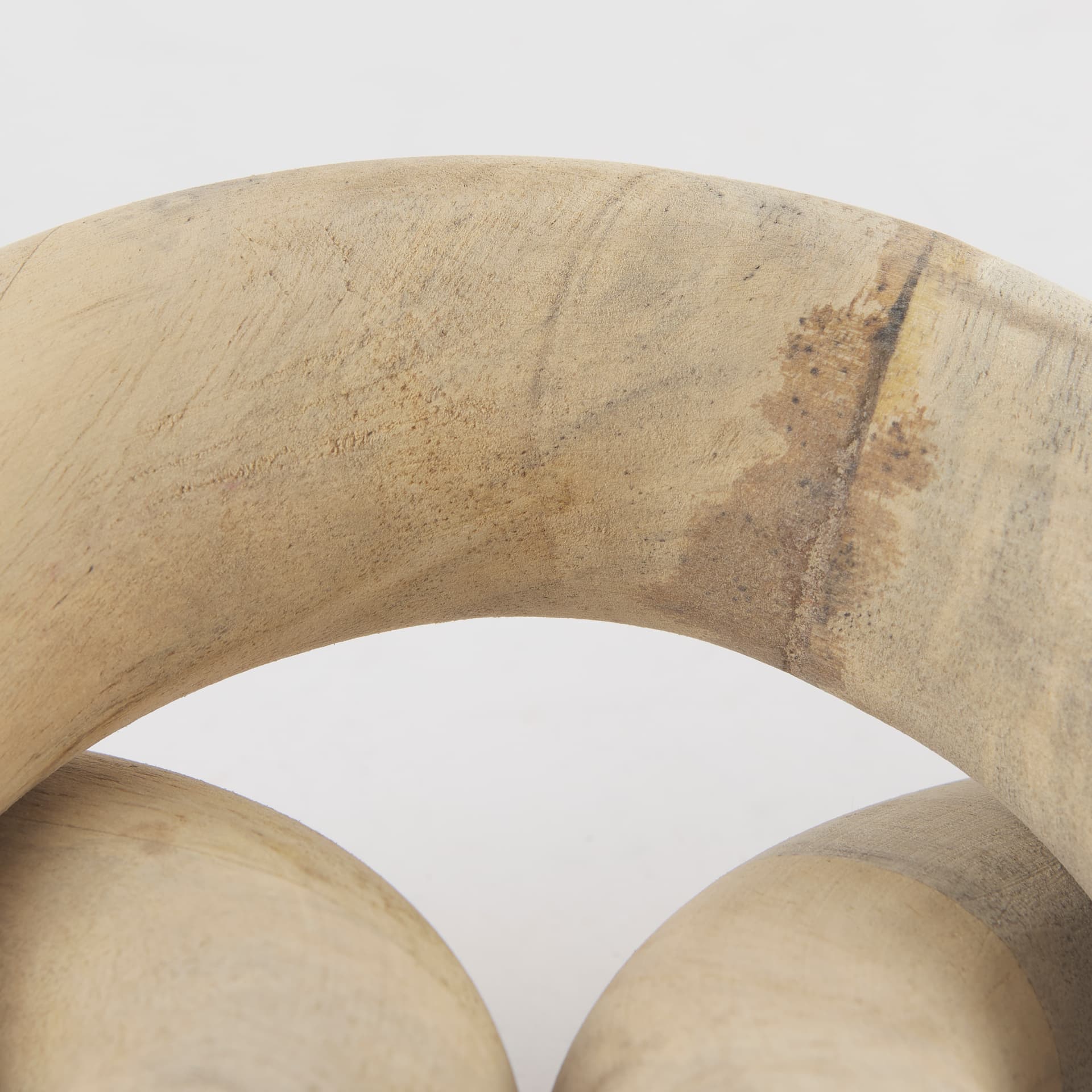 Alize Solid Wood Circular Chain Link Decorative Object — product photograph
