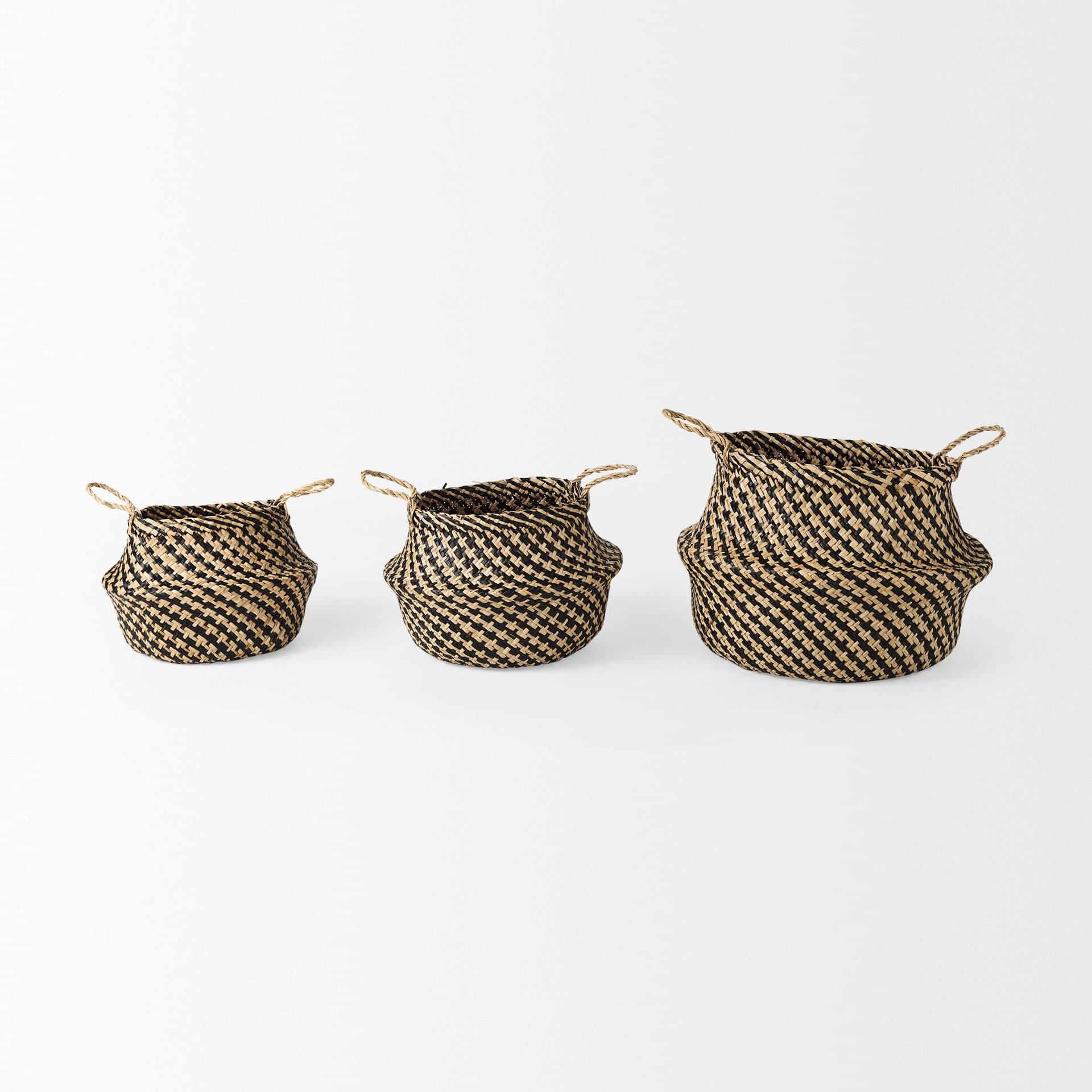 Gaia (Set of 3) Light and Dark Brown Cross Patterend Belly Seagrass Basket — product photograph