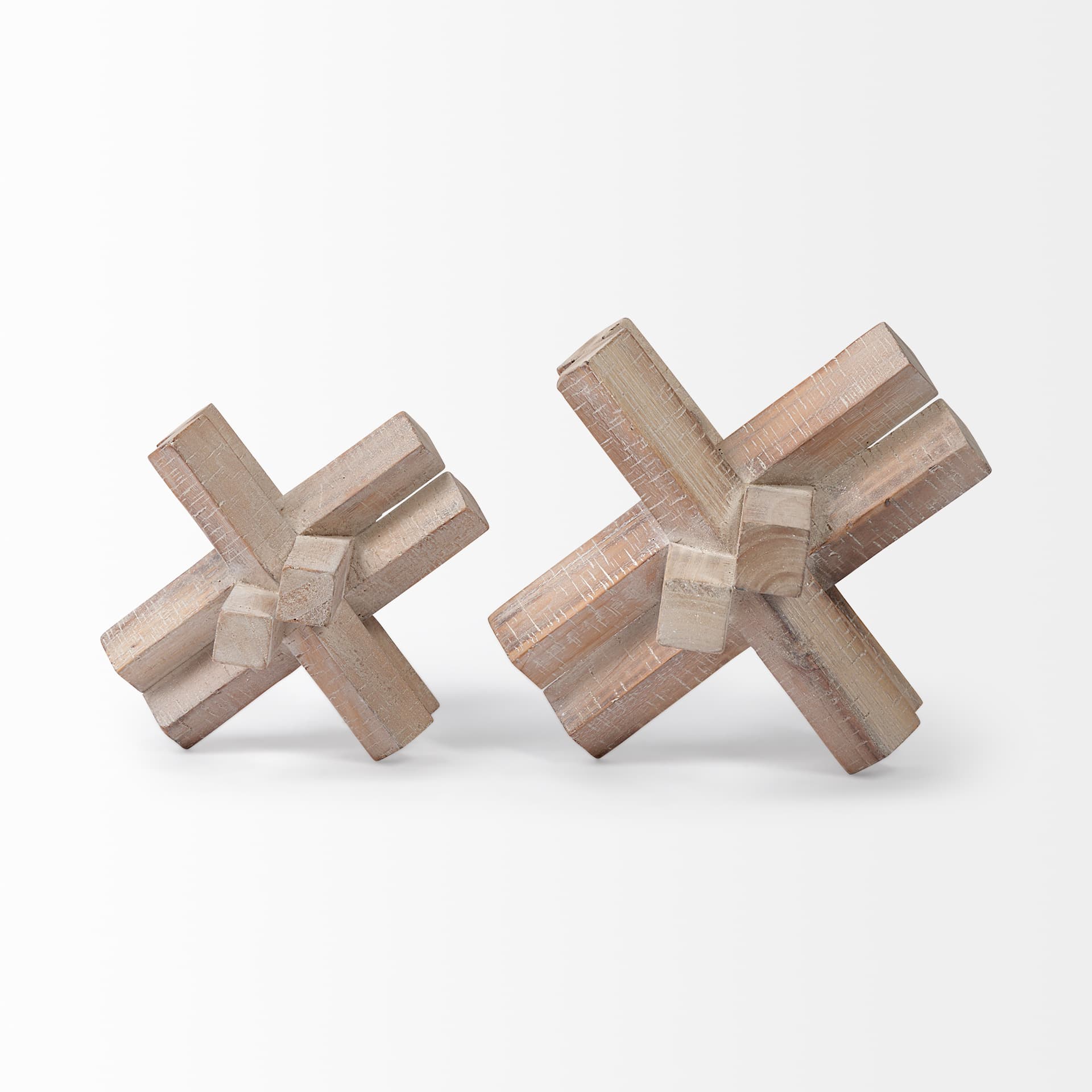 Vega II (Large) 7L x 7W Natural Wood Jack Object — product photograph