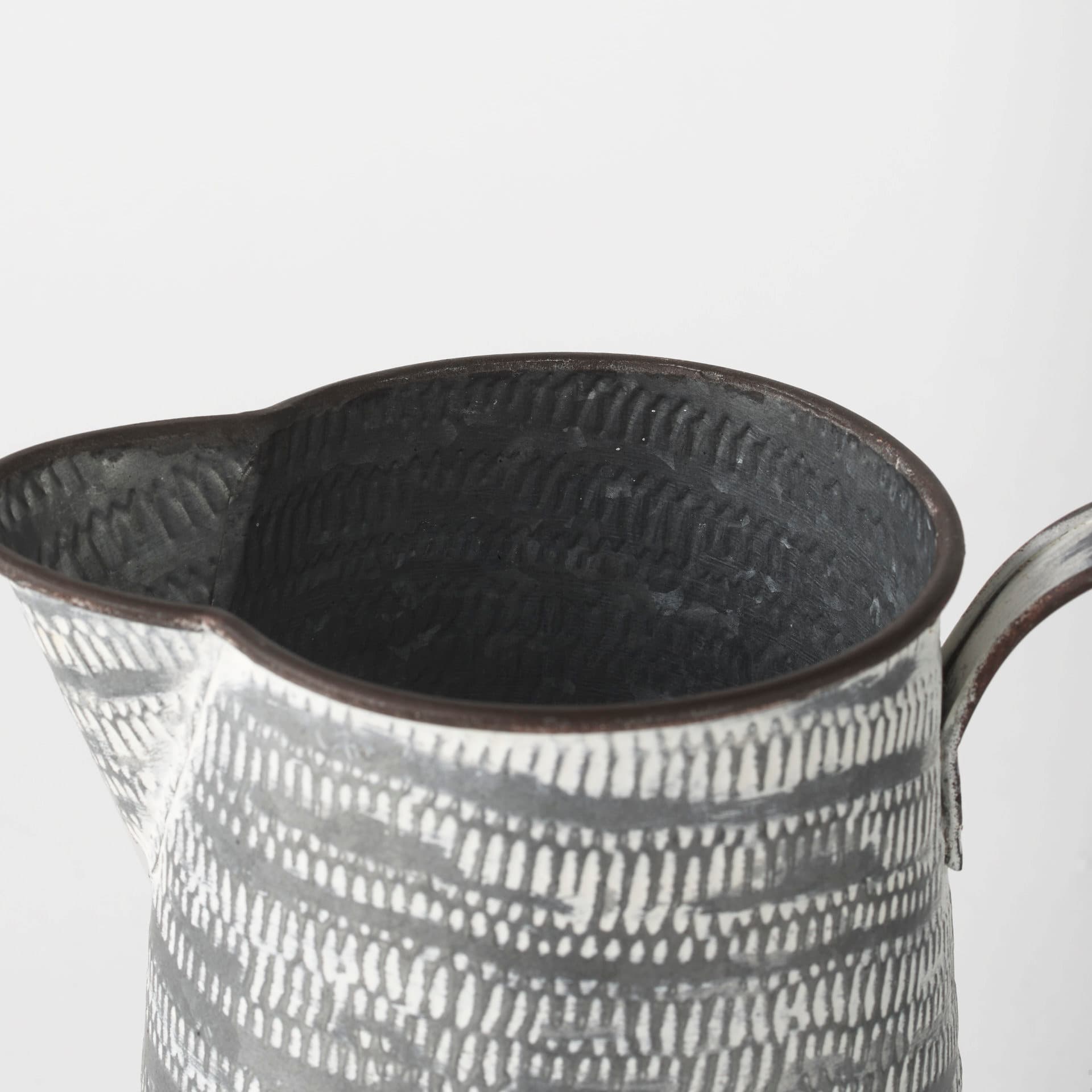 Serena I 8H Small Gray/White Textured Metal Jug — product photograph