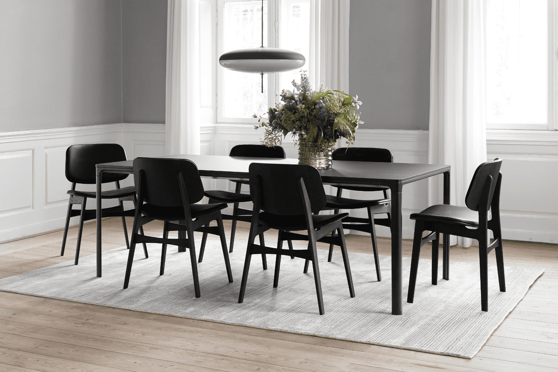 Ernie Chair — product photograph
