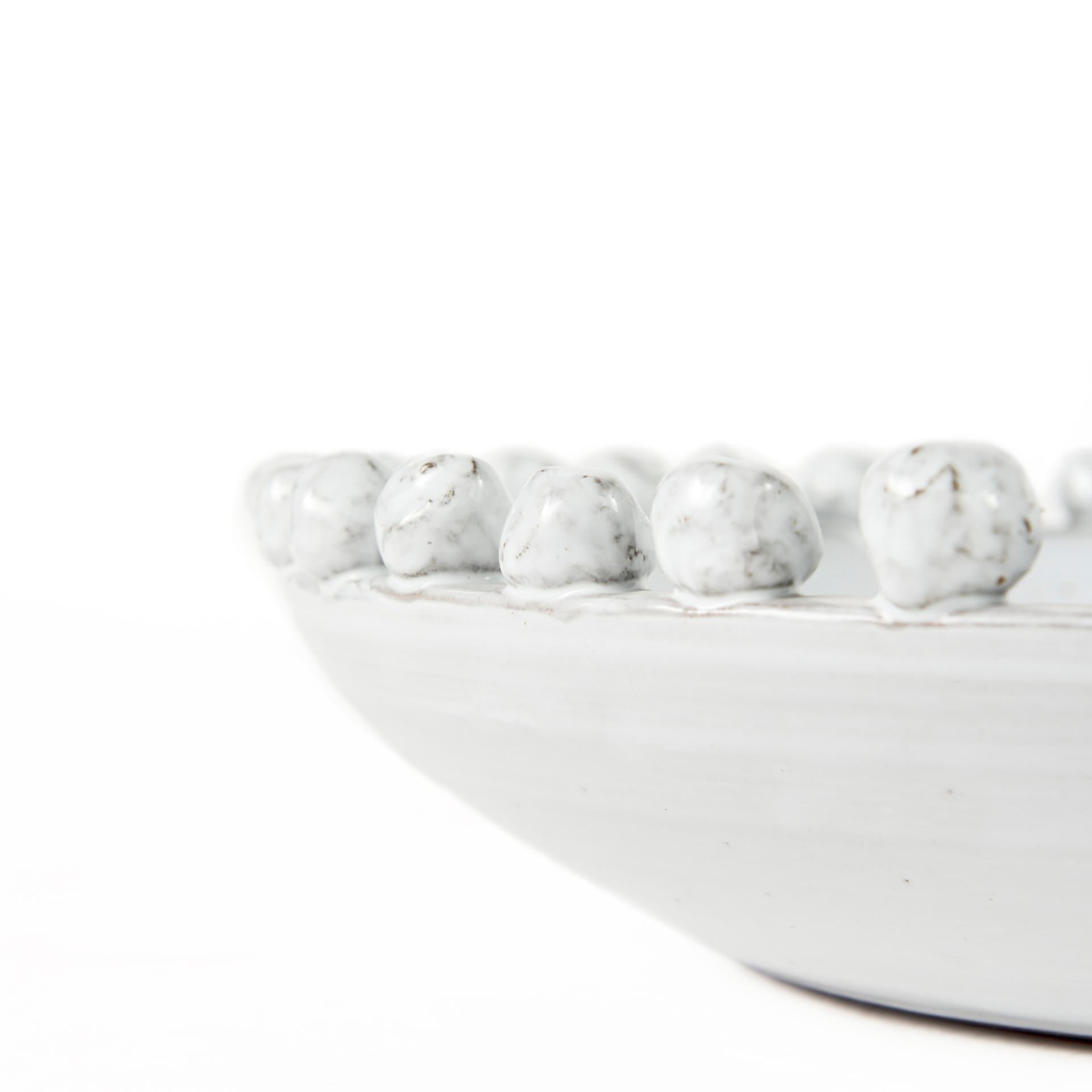 Basin 16" Round Off-White Glazed Decorative Bowl — product photograph