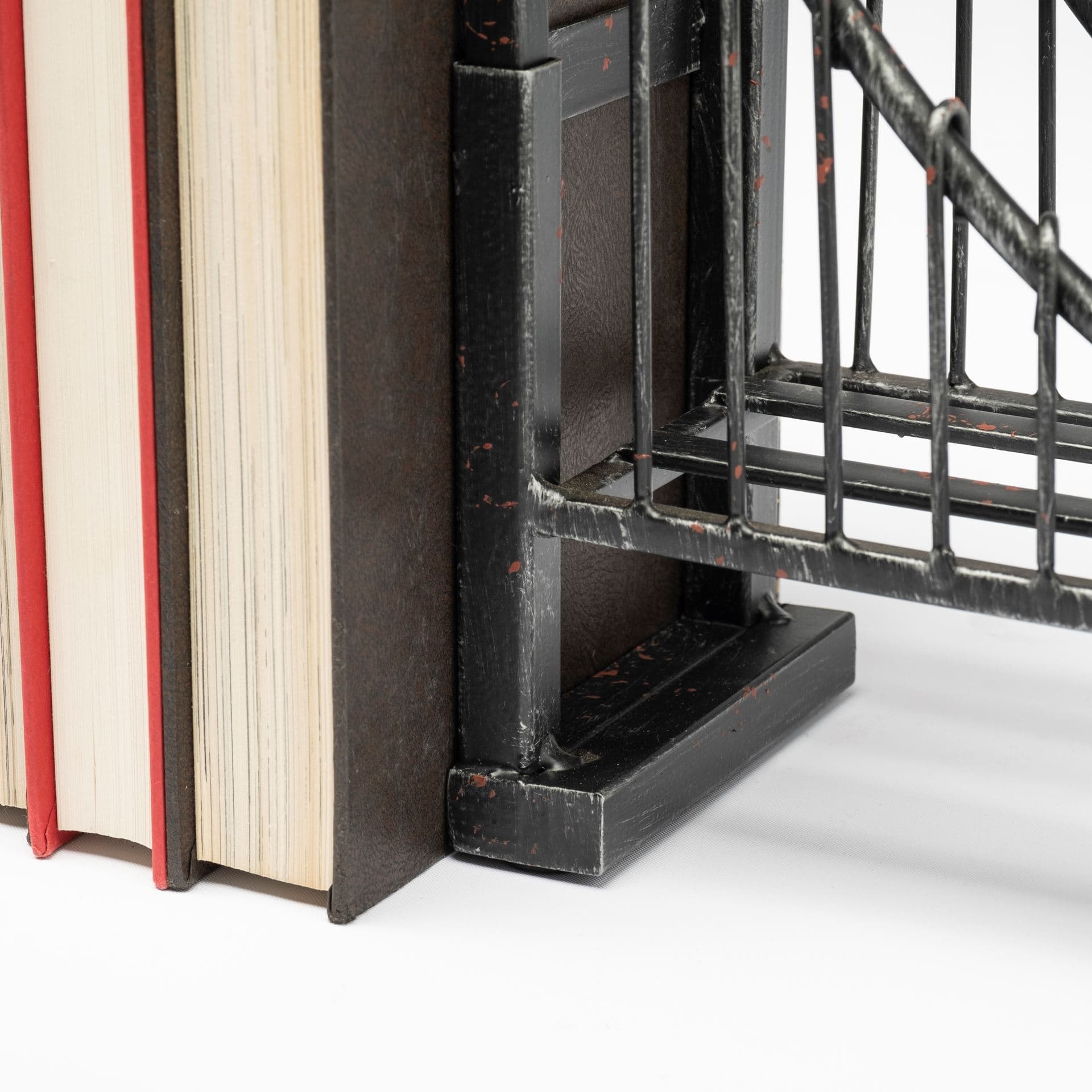 Suspension Set of 2 19L x 4W Brown Wrought Iron Suspension Bridge Bookends — product photograph