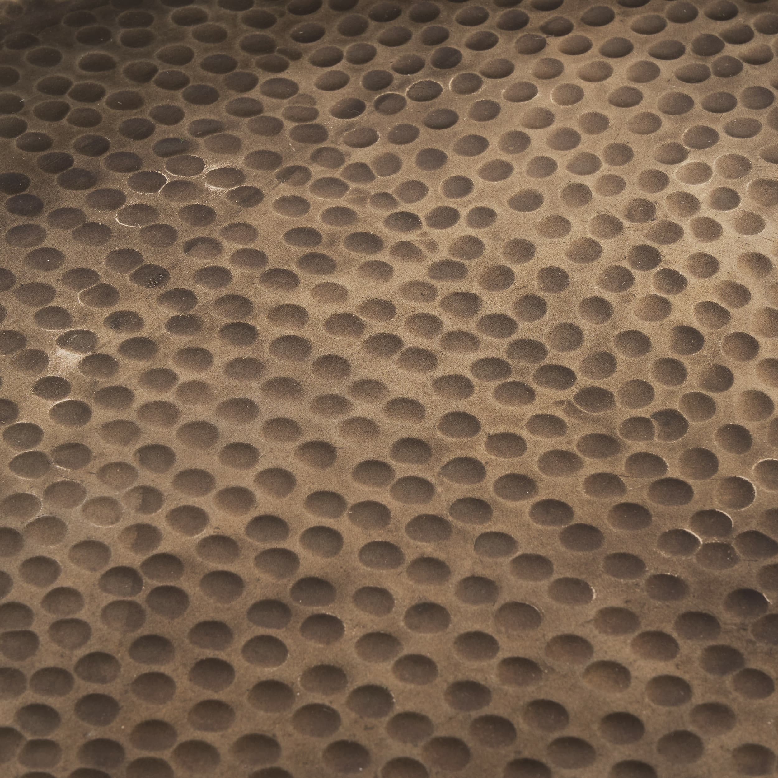 Pama Hammered Gold Metal Decorative Trays (Set of 2) — product photograph