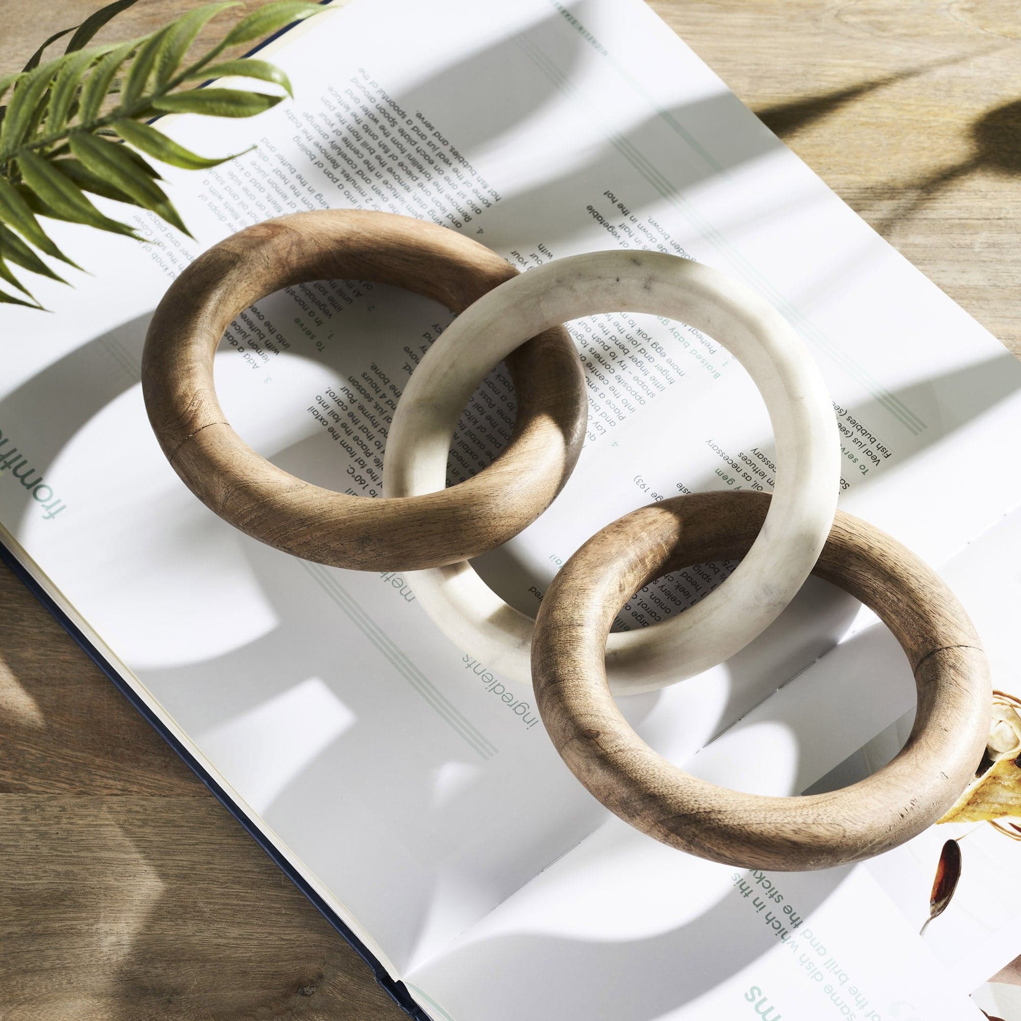 Lusine — product photograph